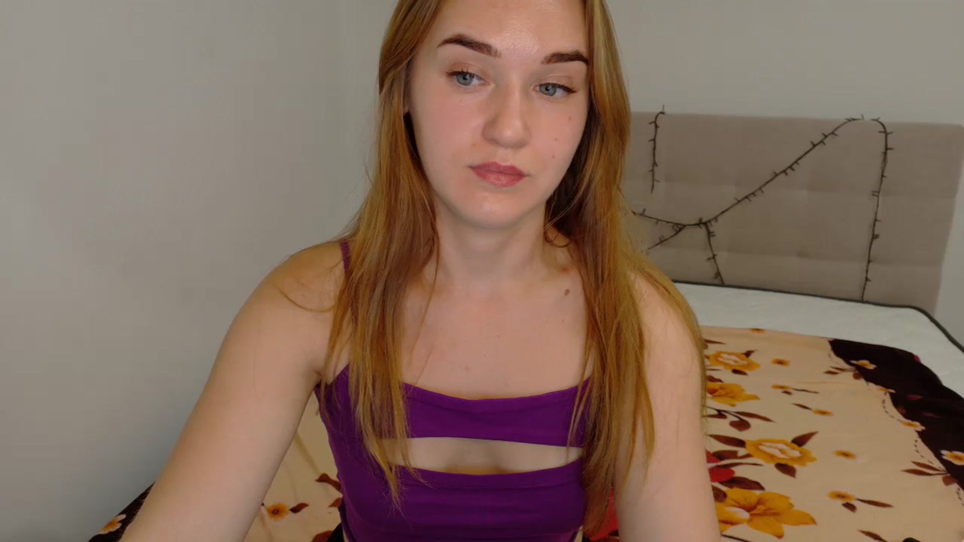 Gallery image thumbnail from samantamoons's myfreecams stream on, 09/18/2024, 22:04 image 20 of 20