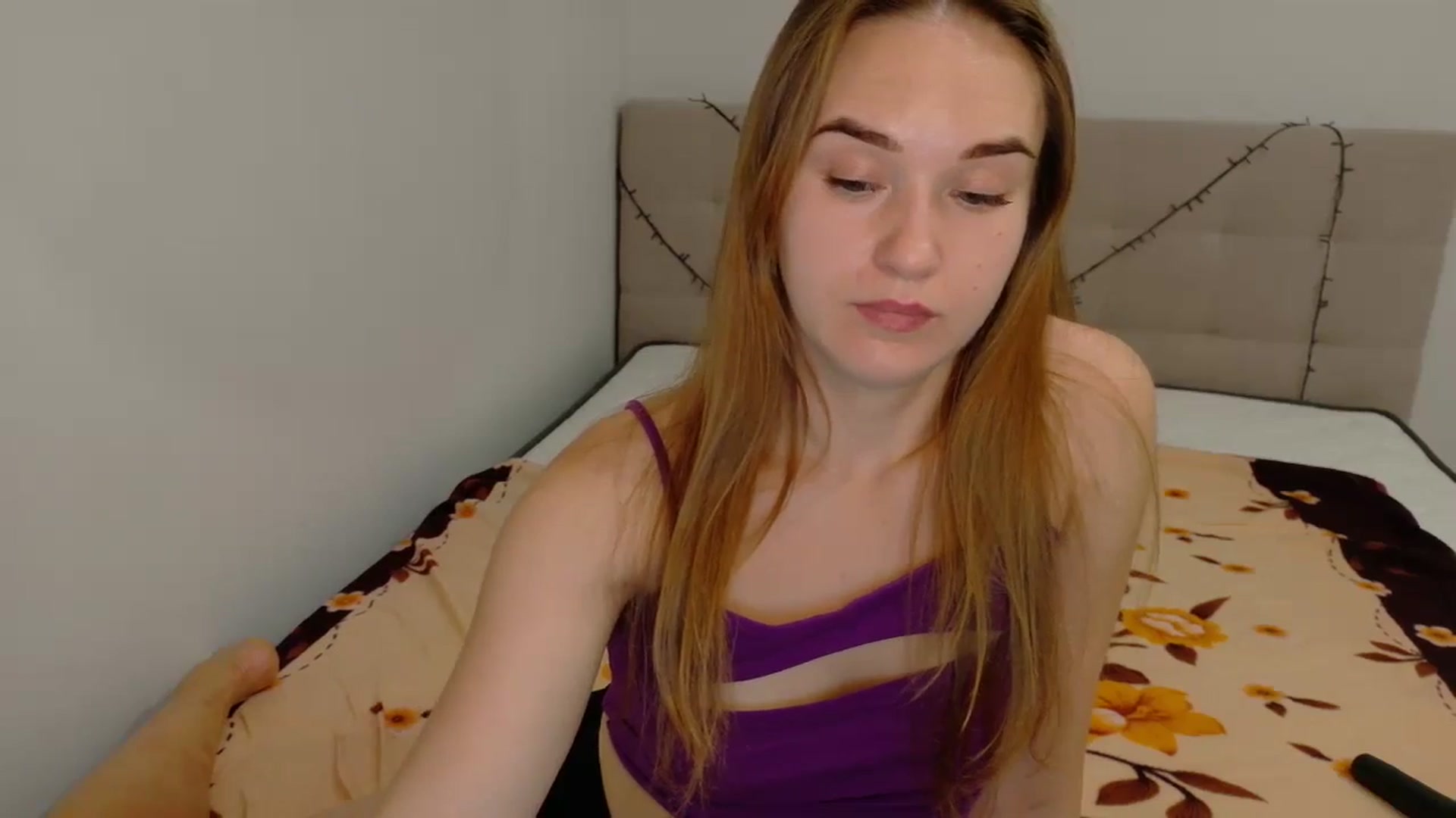 Gallery image thumbnail from samantamoons's myfreecams stream on, 09/18/2024, 22:44 image 16 of 20
