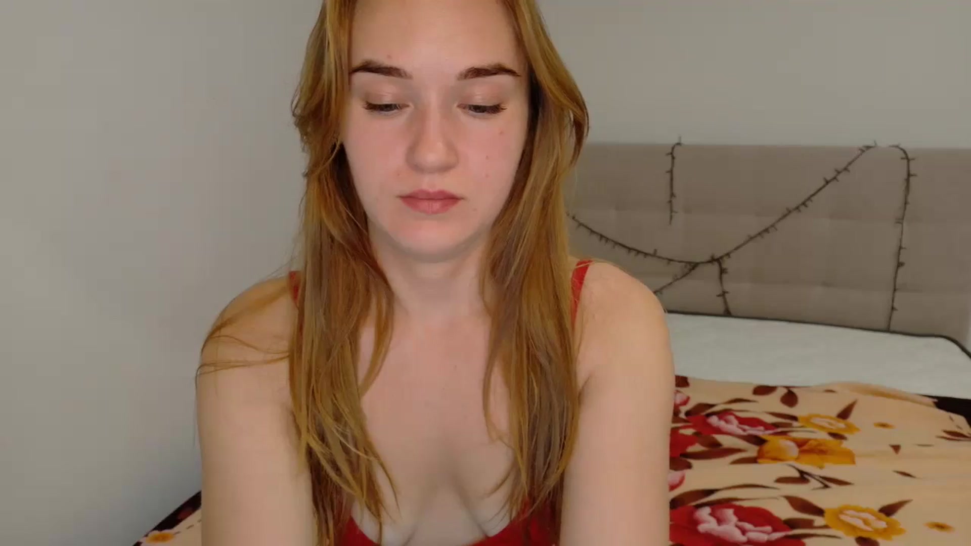 Gallery image thumbnail from samantamoons's myfreecams stream on, 09/20/2024, 20:10 image 9 of 20