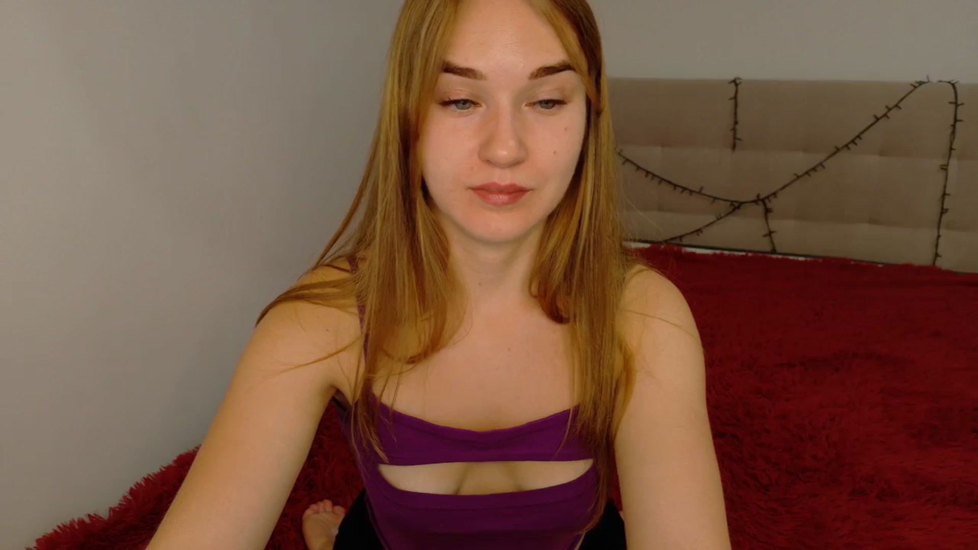 Gallery image thumbnail from samantamoons's myfreecams stream on, 09/25/2024, 21:23 image 6 of 20