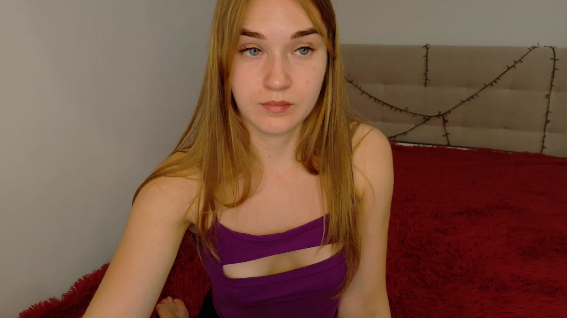 Gallery image thumbnail from samantamoons's myfreecams stream on, 09/25/2024, 21:23 image 13 of 20