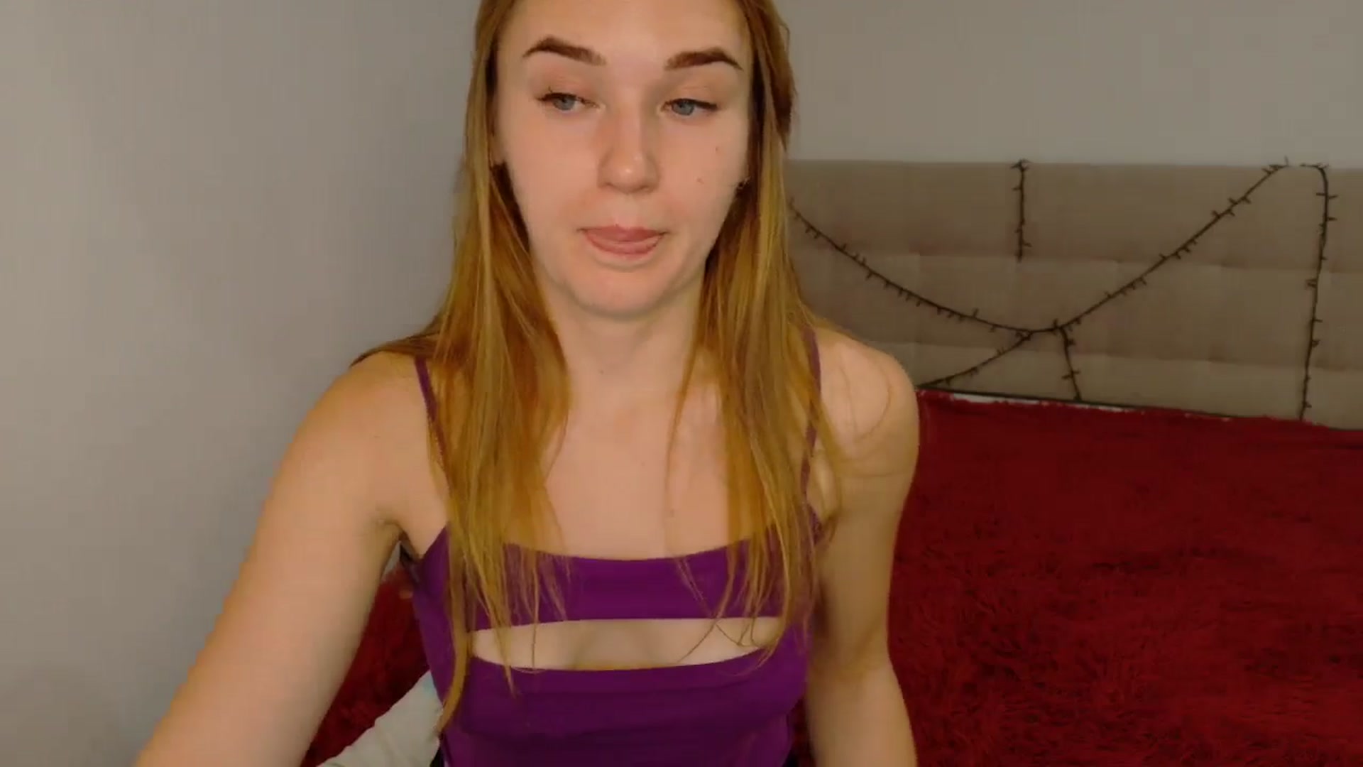 Gallery image thumbnail from samantamoons's myfreecams stream on, 09/25/2024, 22:10 image 3 of 20