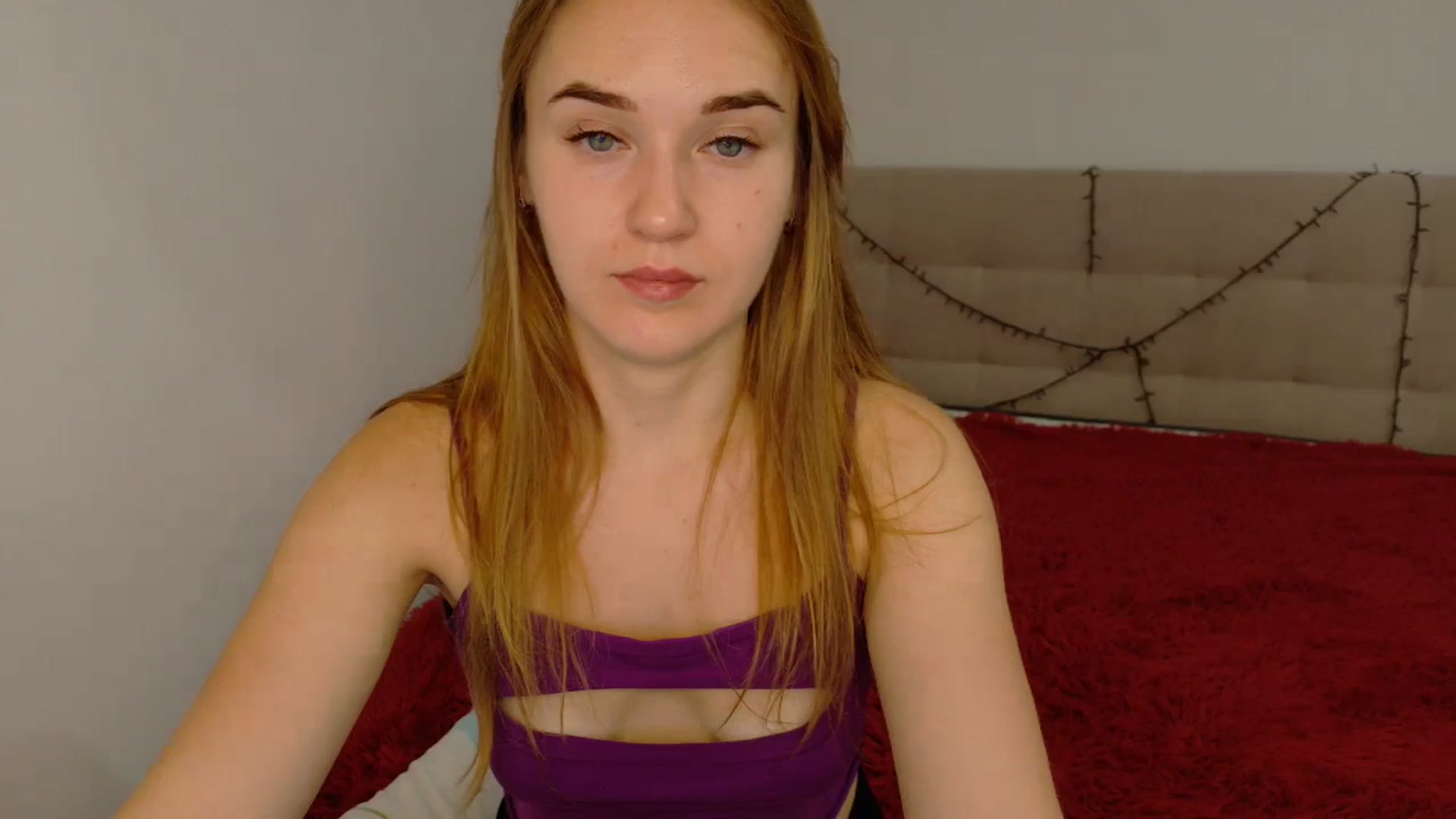 Gallery image thumbnail from samantamoons's myfreecams stream on, 09/25/2024, 22:10 image 12 of 20