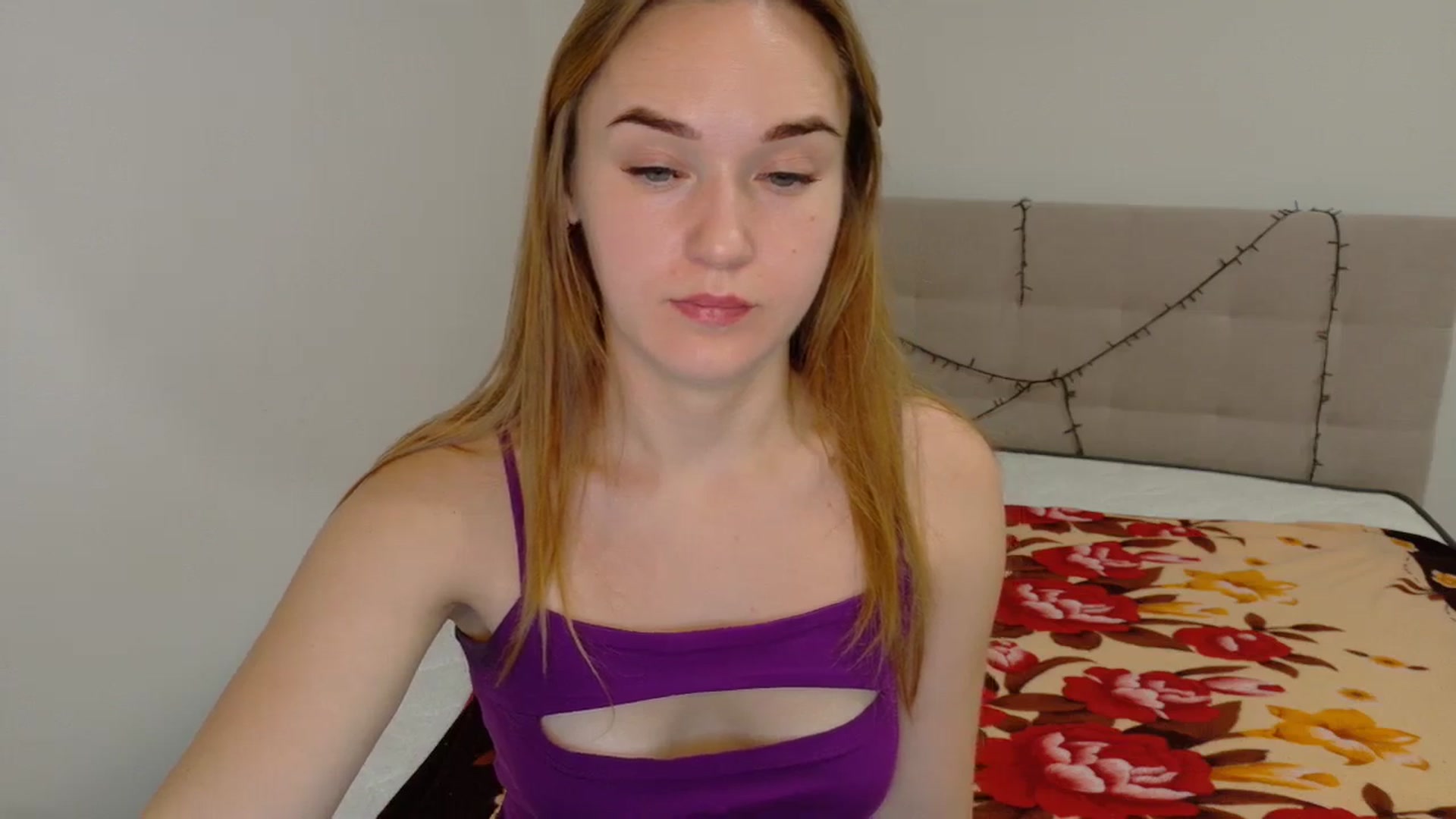Gallery image thumbnail from samantamoons's myfreecams stream on, 09/27/2024, 21:30 image 11 of 20