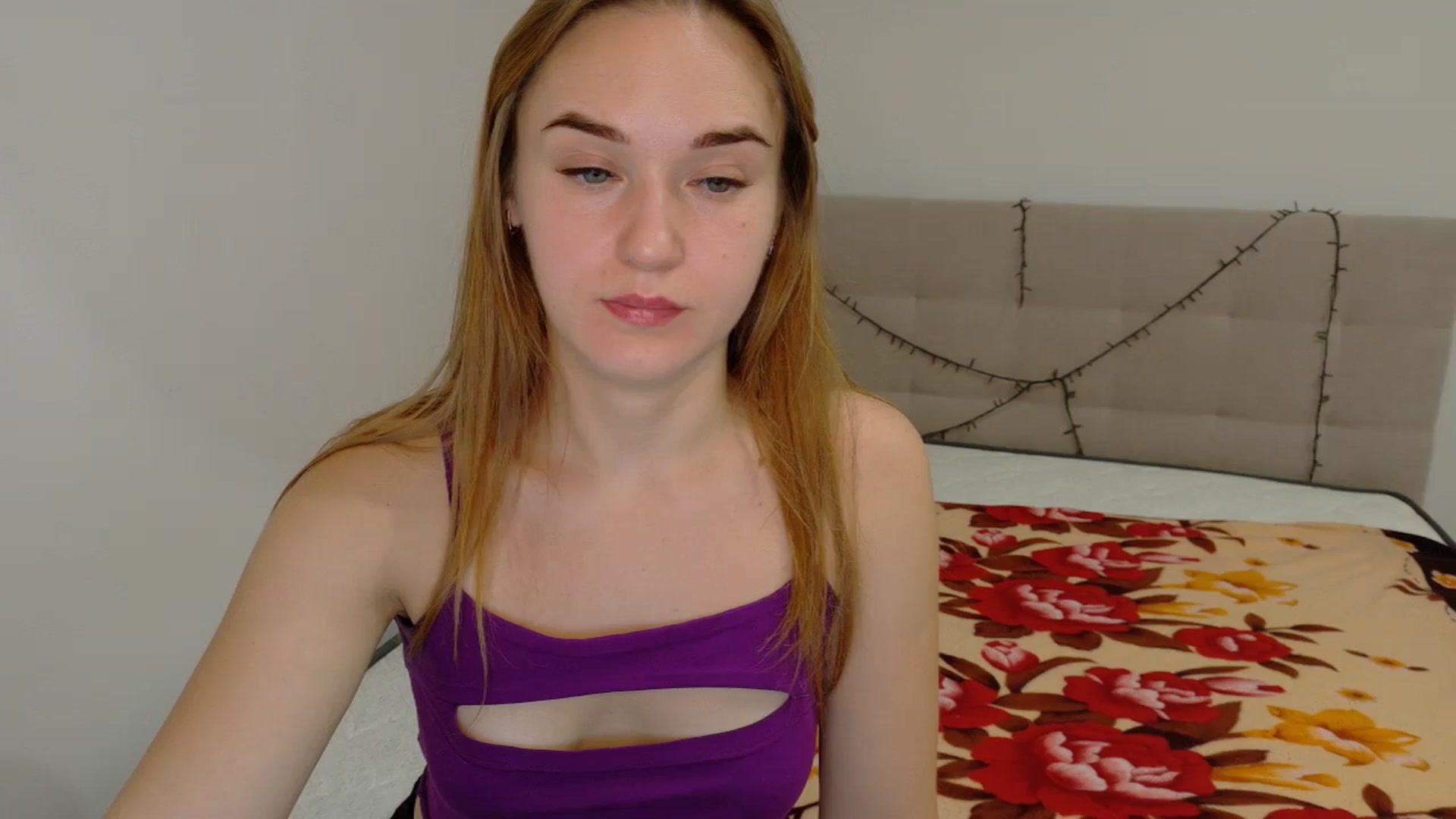 Gallery image thumbnail from samantamoons's myfreecams stream on, 09/27/2024, 21:30 image 9 of 20
