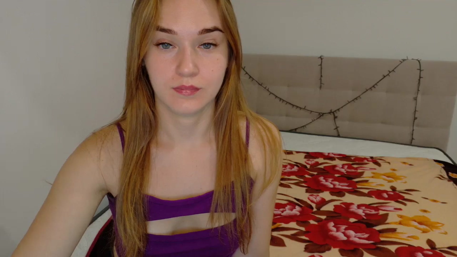 Gallery image thumbnail from samantamoons's myfreecams stream on, 09/27/2024, 21:30 image 3 of 20