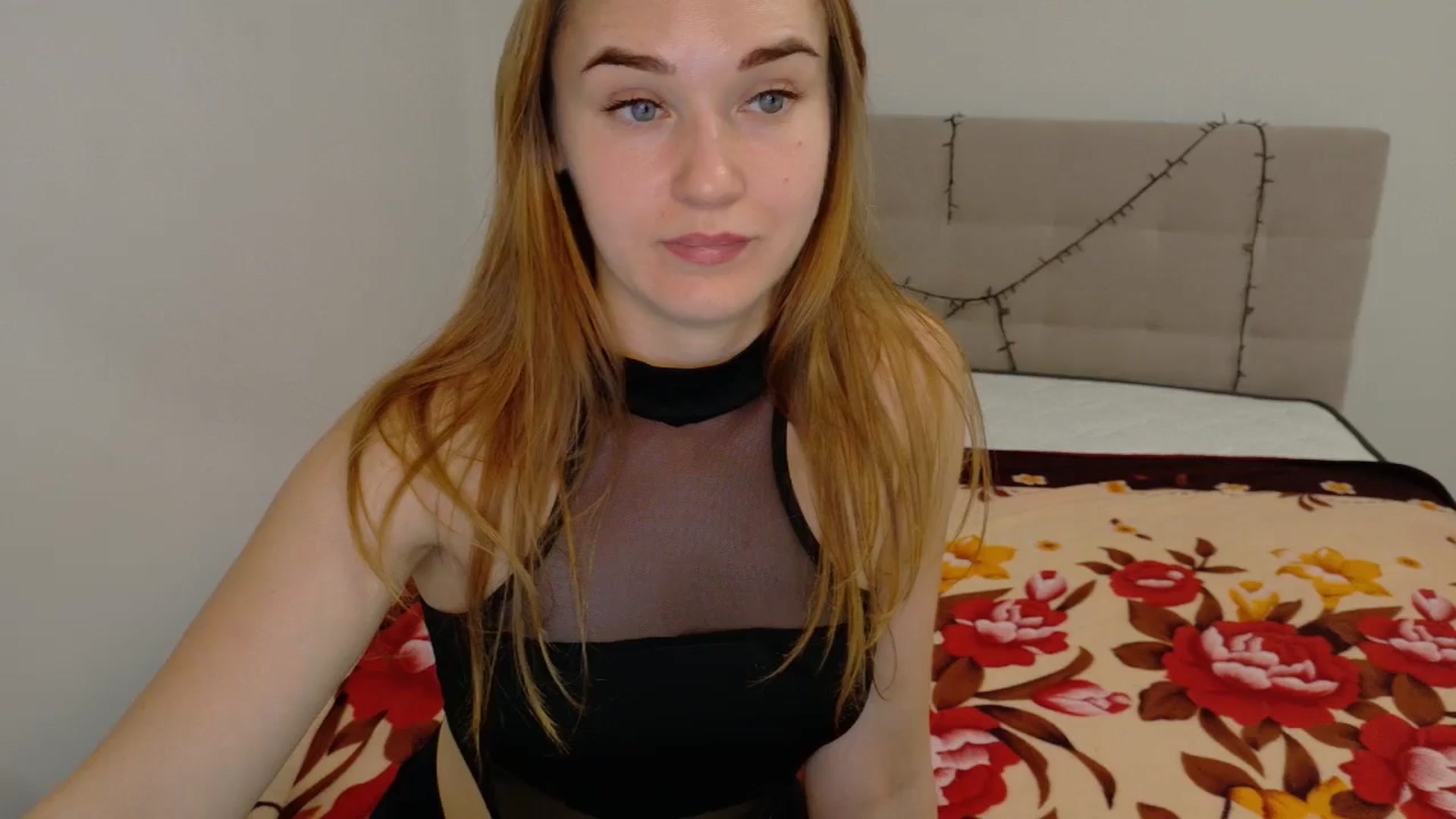 Gallery image thumbnail from samantamoons's myfreecams stream on, 09/28/2024, 20:43 image 18 of 20