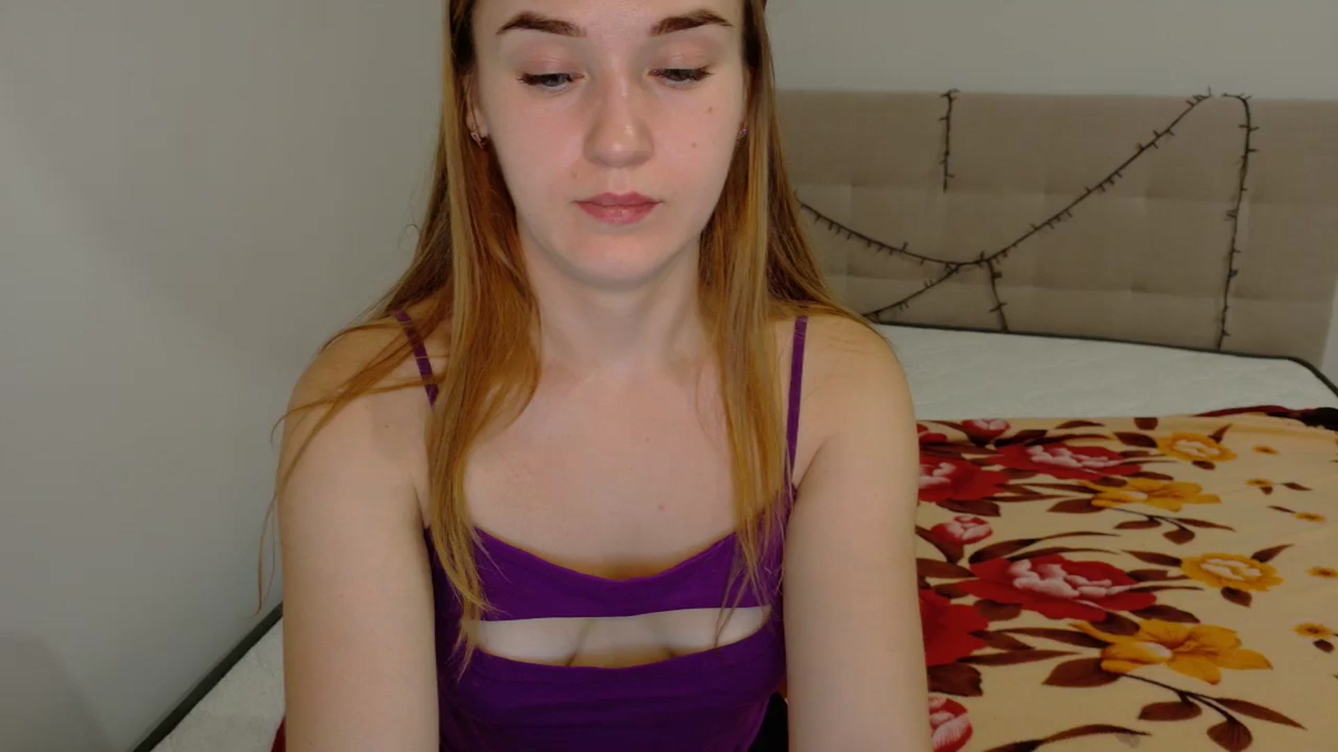 Gallery image thumbnail from samantamoons's myfreecams stream on, 09/29/2024, 21:57 image 6 of 20