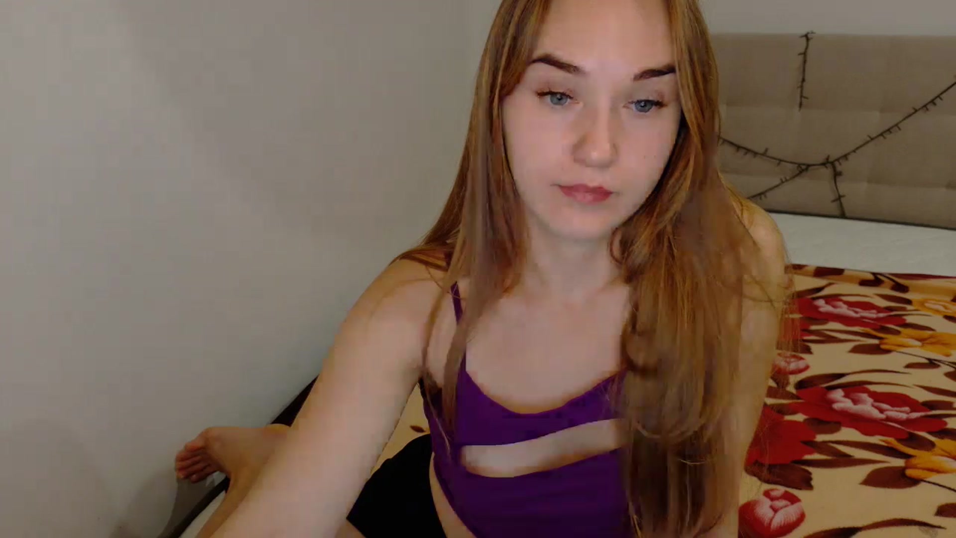 Gallery image thumbnail from samantamoons's myfreecams stream on, 09/29/2024, 23:19 image 20 of 20