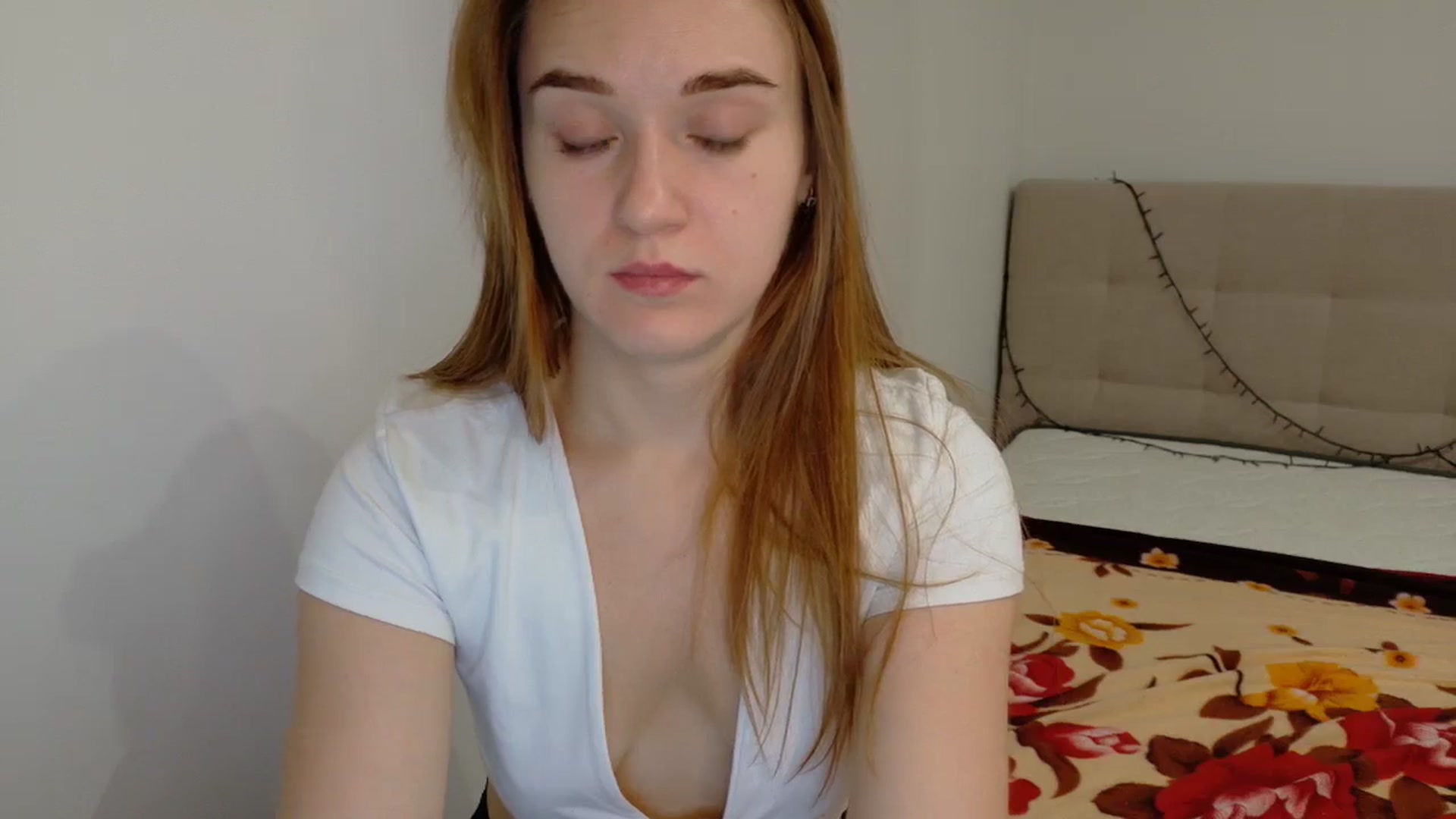 Gallery image thumbnail from samantamoons's myfreecams stream on, 11/05/2024, 24:20 image 7 of 20