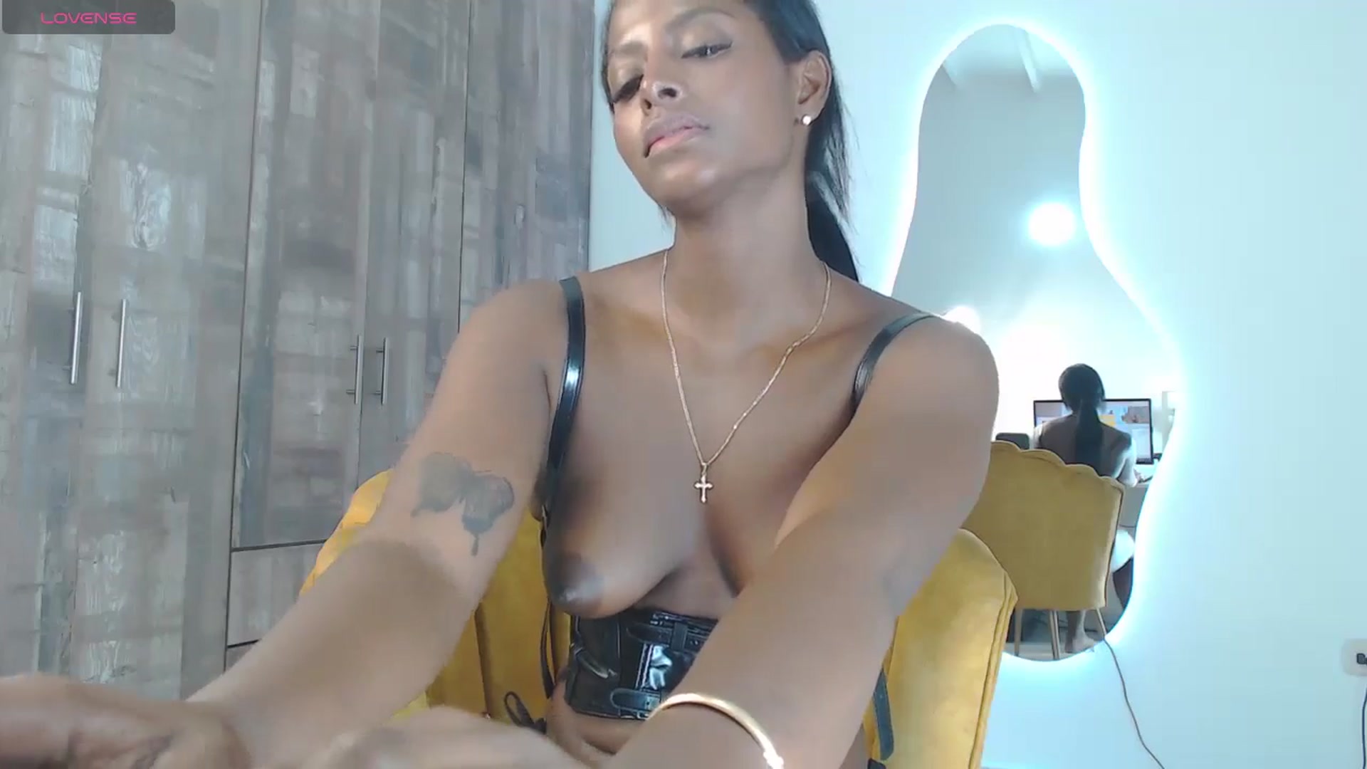 Gallery image thumbnail from samantha_boom's myfreecams stream on, 07/01/2024, 02:32 image 7 of 20