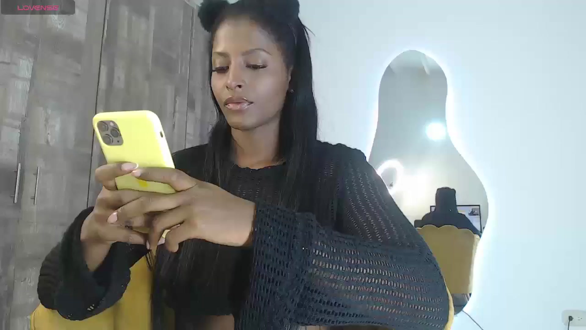 Gallery image thumbnail from samantha_boom's myfreecams stream on, 08/11/2024, 03:20 image 19 of 20