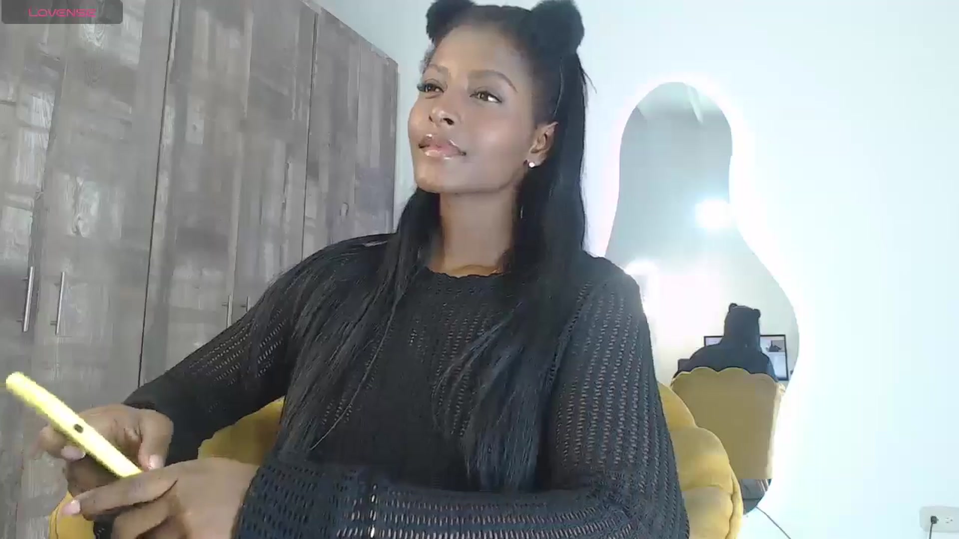 Gallery image thumbnail from samantha_boom's myfreecams stream on, 08/11/2024, 03:20 image 17 of 20