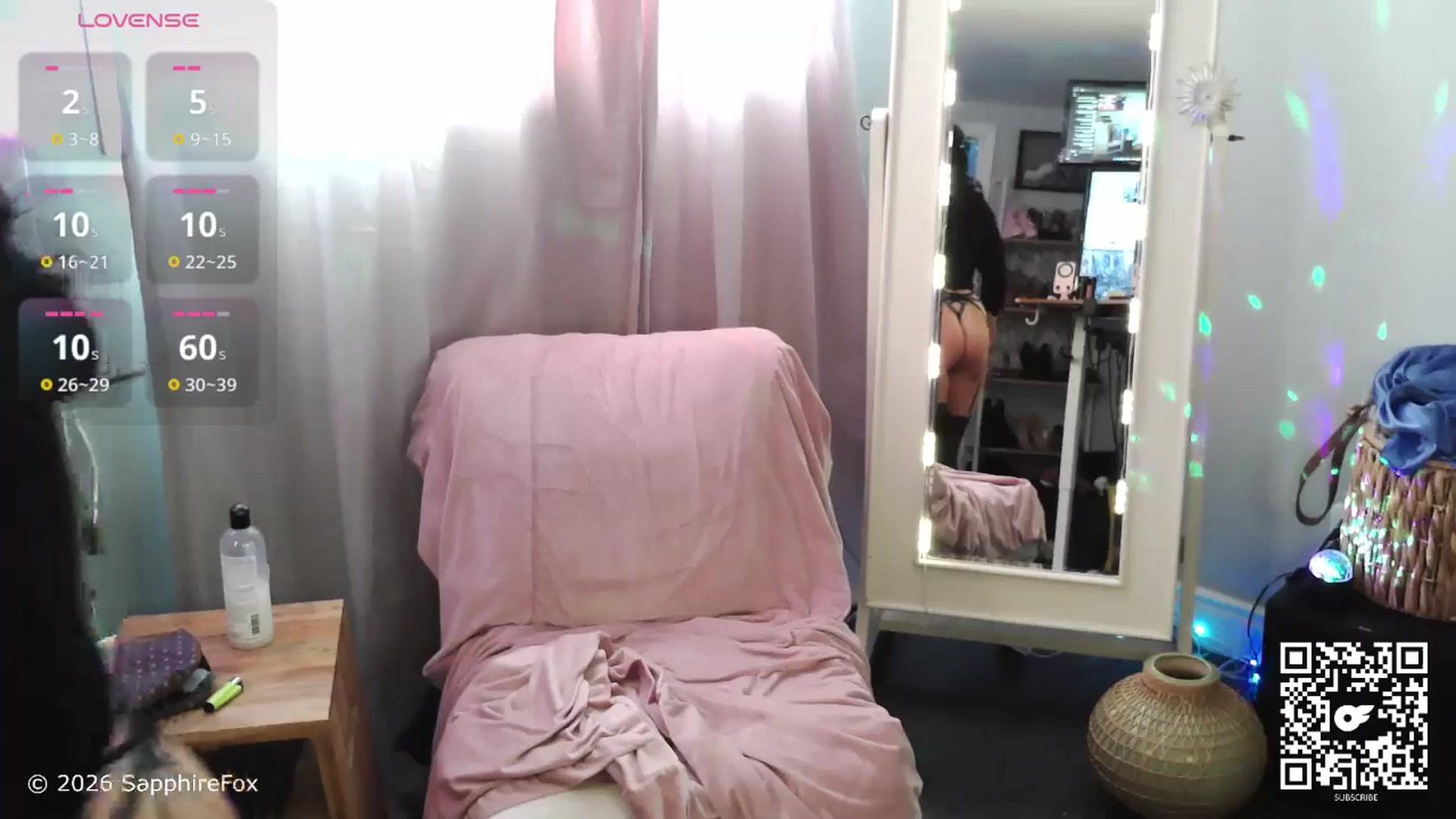 Gallery image thumbnail from sapphirefox's myfreecams stream on, 02/02/2026, 18:00 image 18 of 20