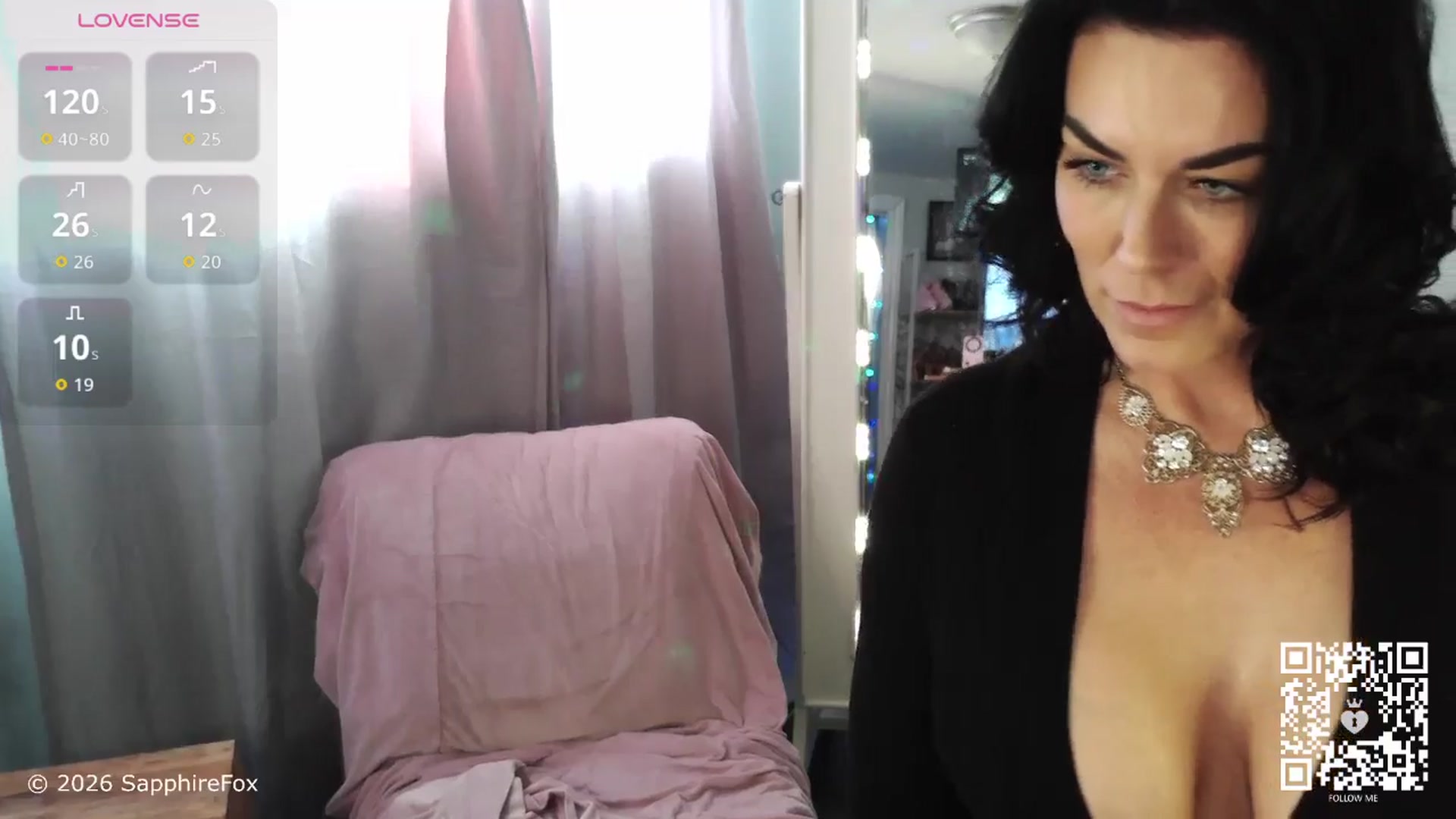 Gallery image thumbnail from sapphirefox's myfreecams stream on, 02/02/2026, 18:49 image 2 of 20