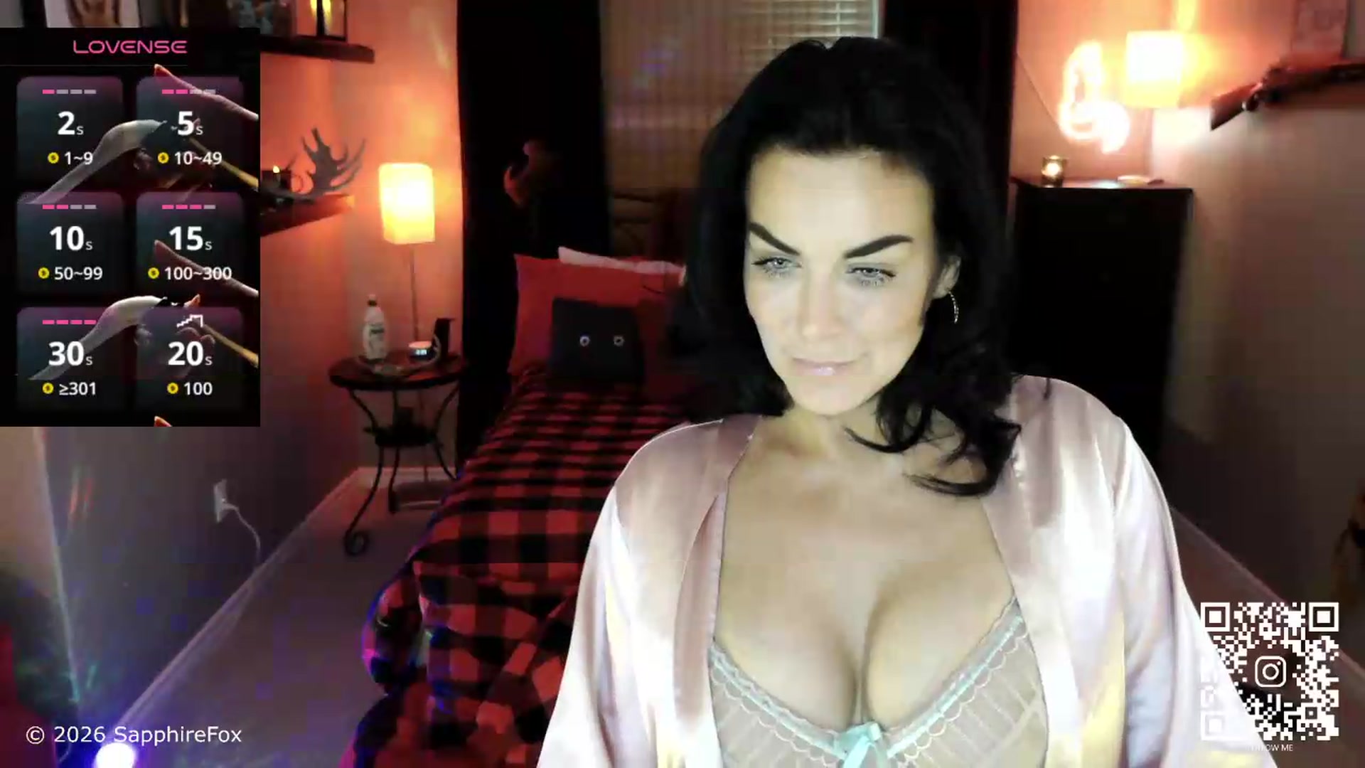 Gallery image thumbnail from sapphirefox's myfreecams stream on, 05/11/2026, 18:48 image 16 of 20