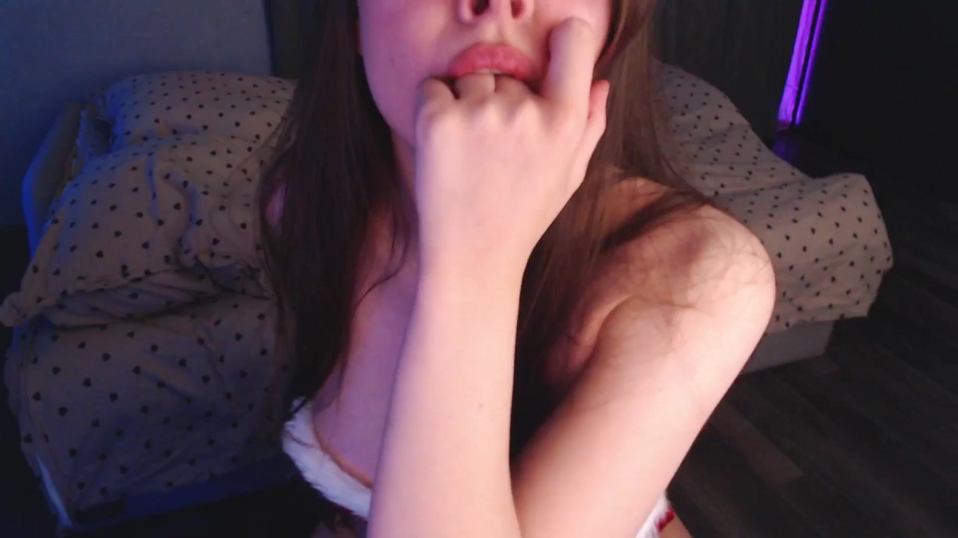 Gallery image thumbnail from sappphiree's myfreecams stream on, 12/22/2025, 06:51 image 2 of 20