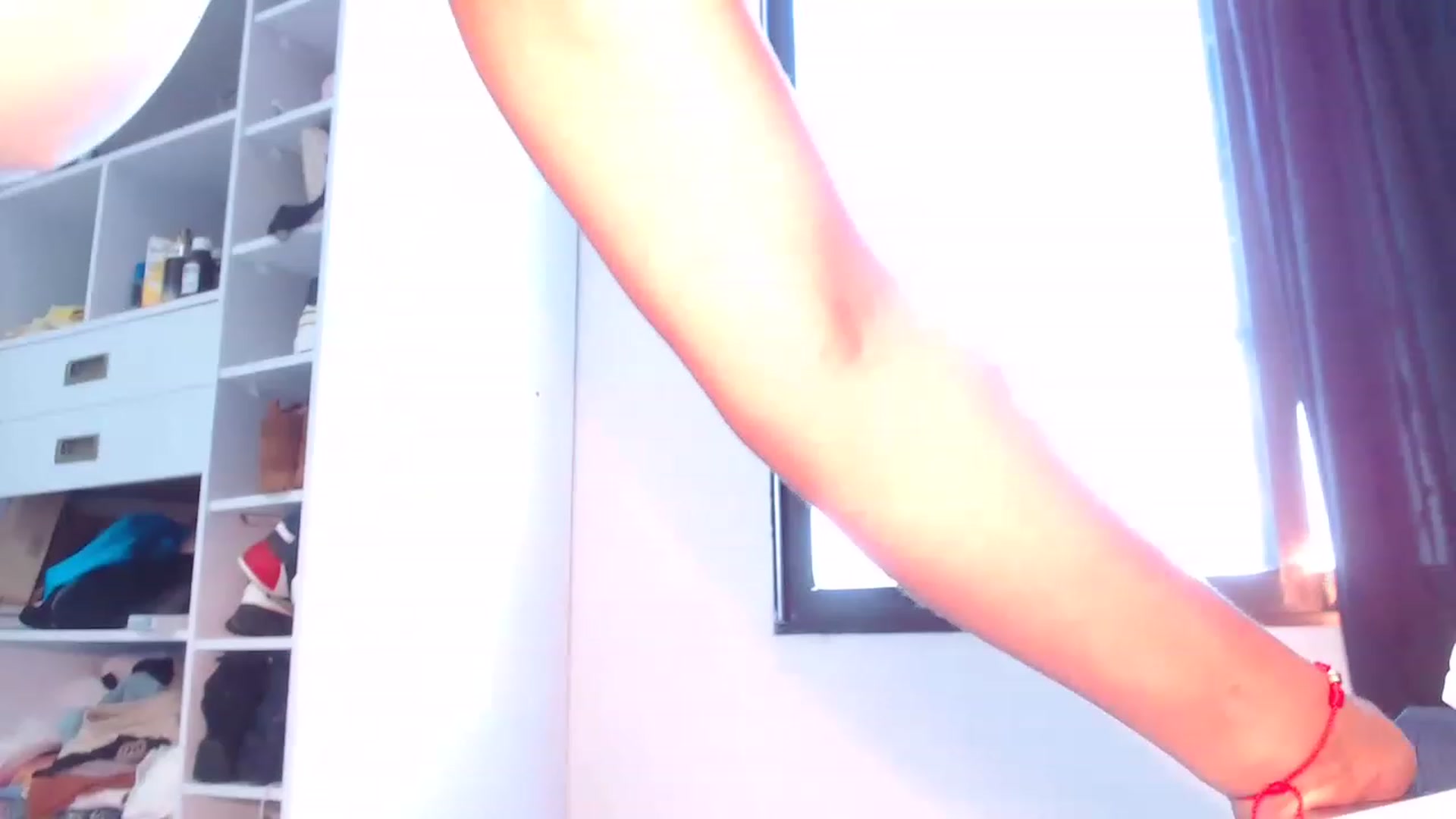 Gallery image thumbnail from sara_Leen's myfreecams stream on, 03/22/2023, 15:03 image 14 of 20