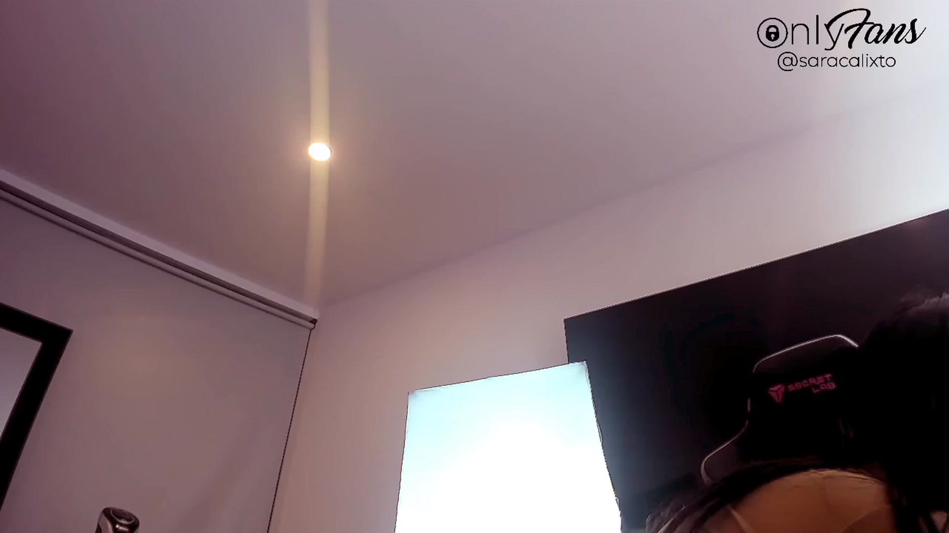 Gallery image thumbnail from saracalixtocr's myfreecams stream on, 05/23/2023, 06:09 image 6 of 20