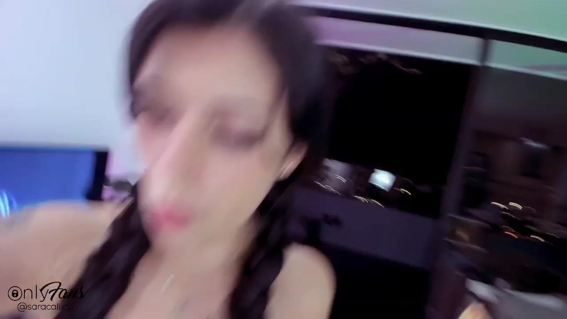 Gallery image thumbnail from saracalixtocr's myfreecams stream on, 11/04/2023, 06:21 image 2 of 20