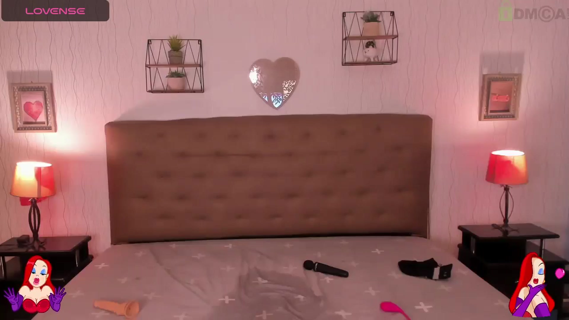 Gallery image thumbnail from saratatoo_'s myfreecams stream on, 05/18/2024, 08:15 image 8 of 20