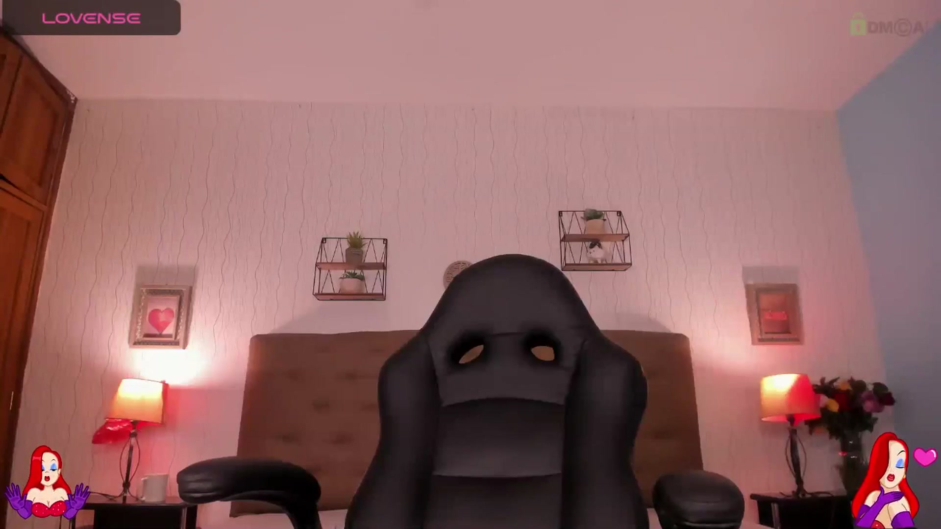 Gallery image thumbnail from saratatoo_'s myfreecams stream on, 06/11/2024, 07:40 image 7 of 20