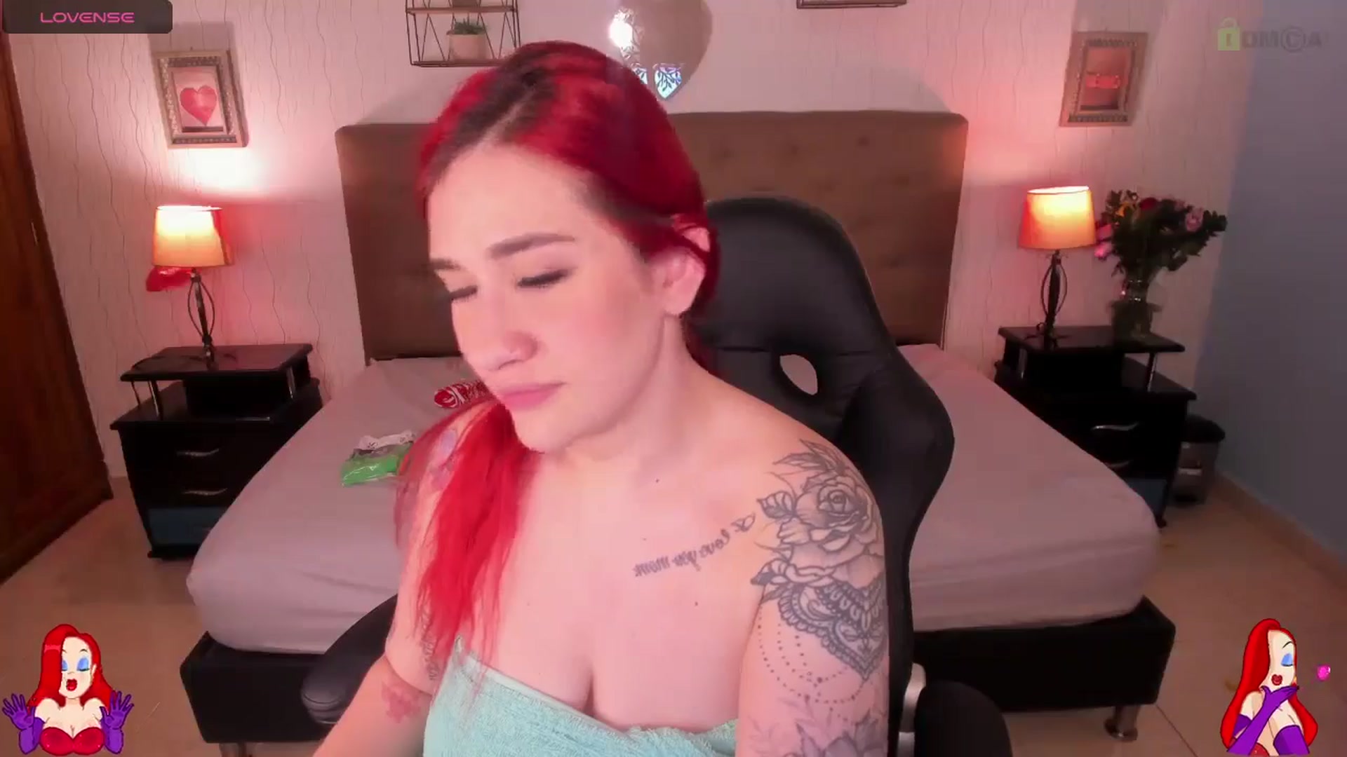 Gallery image thumbnail from saratatoo_'s myfreecams stream on, 06/12/2024, 08:09 image 8 of 20