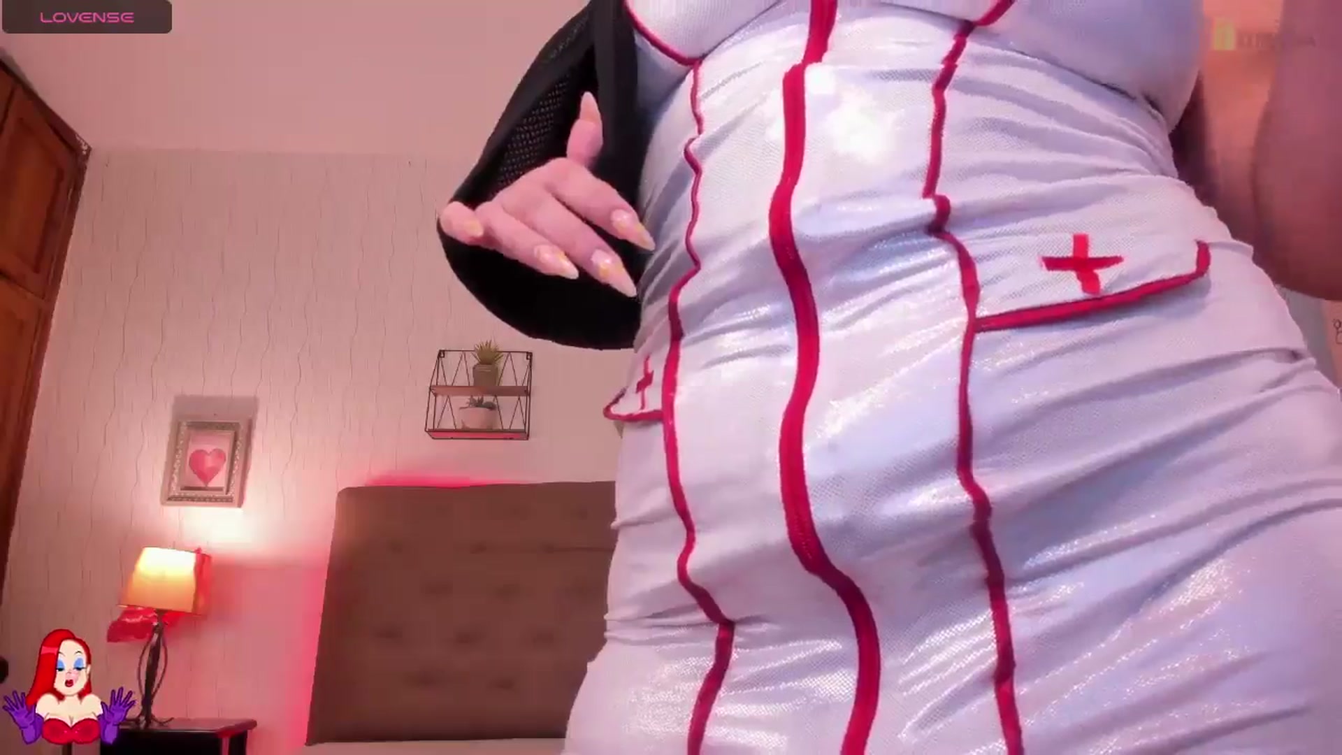 Gallery image thumbnail from saratatoo_'s myfreecams stream on, 07/10/2024, 10:10 image 3 of 20