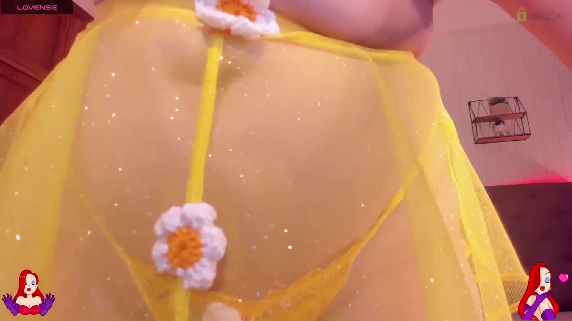 Gallery image thumbnail from saratatoo_'s myfreecams stream on, 08/11/2024, 07:17 image 5 of 20