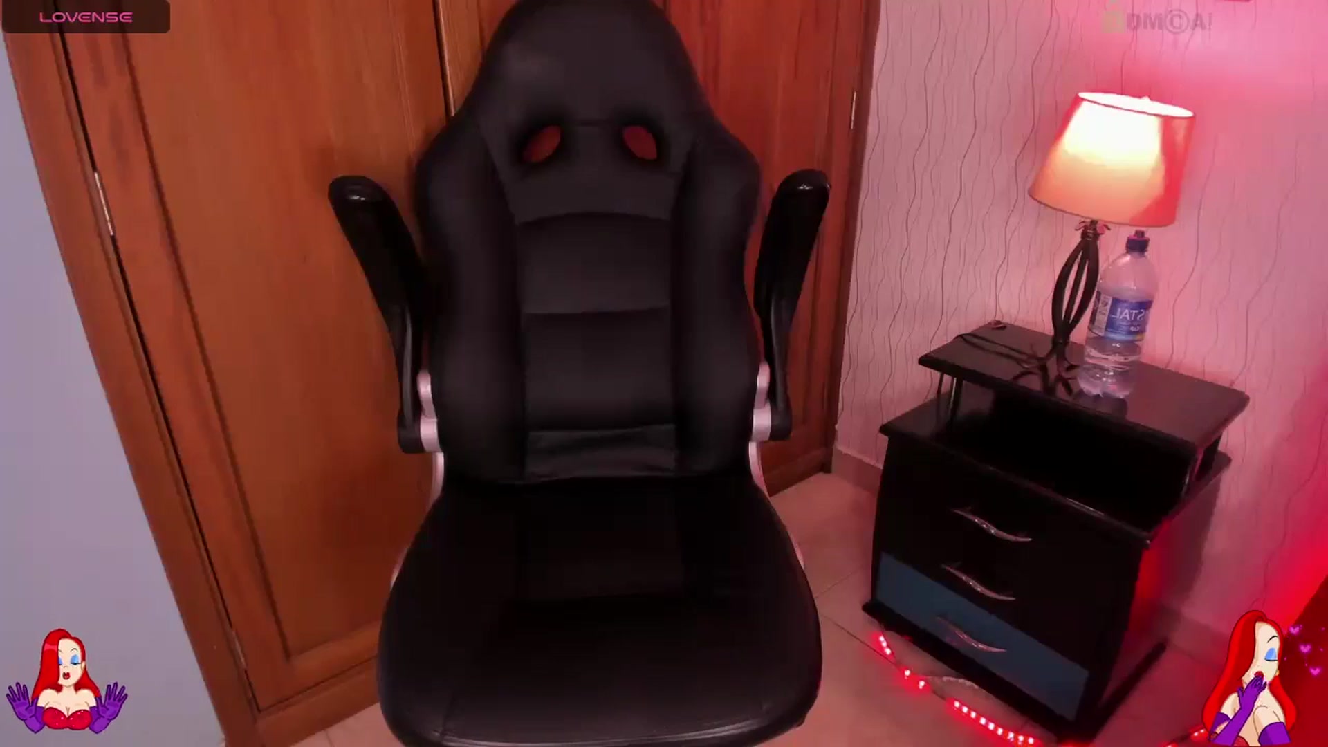 Gallery image thumbnail from saratatoo_'s myfreecams stream on, 09/13/2024, 08:35 image 5 of 20