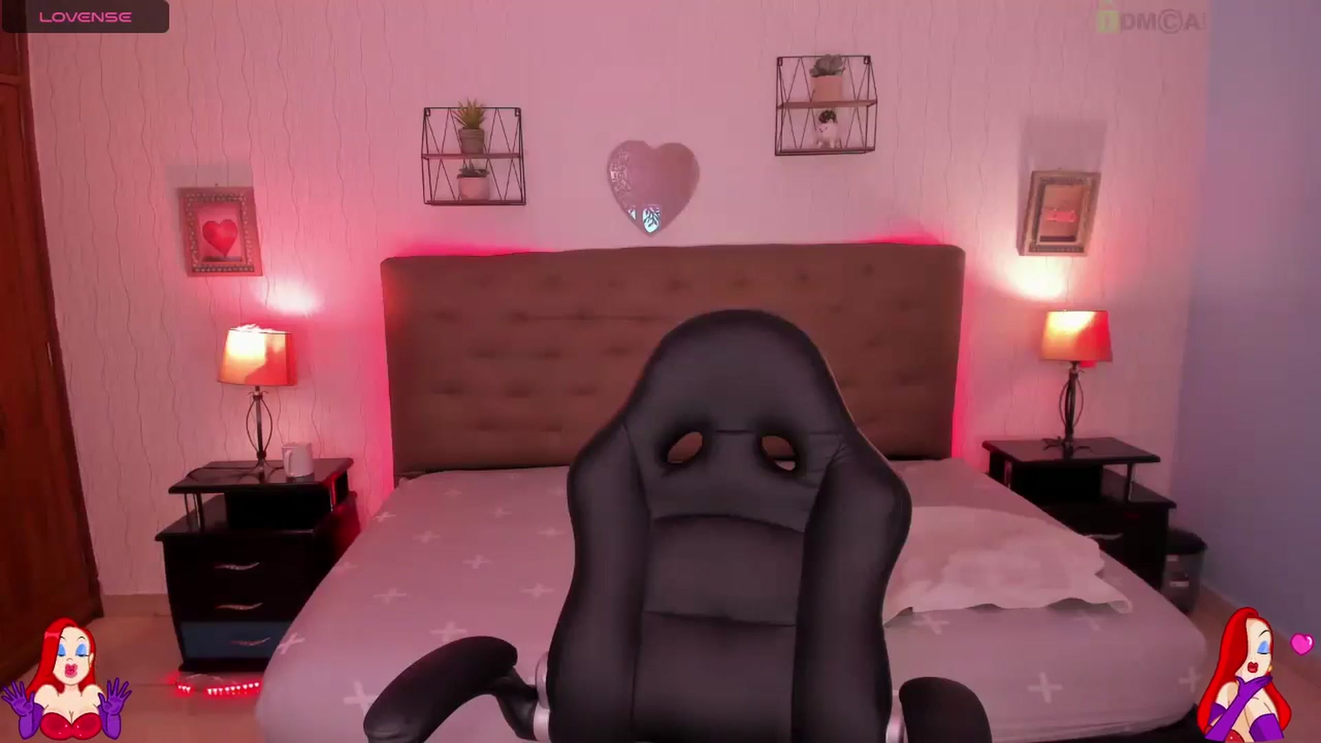 Gallery image thumbnail from saratatoo_'s myfreecams stream on, 09/27/2024, 08:13 image 20 of 20