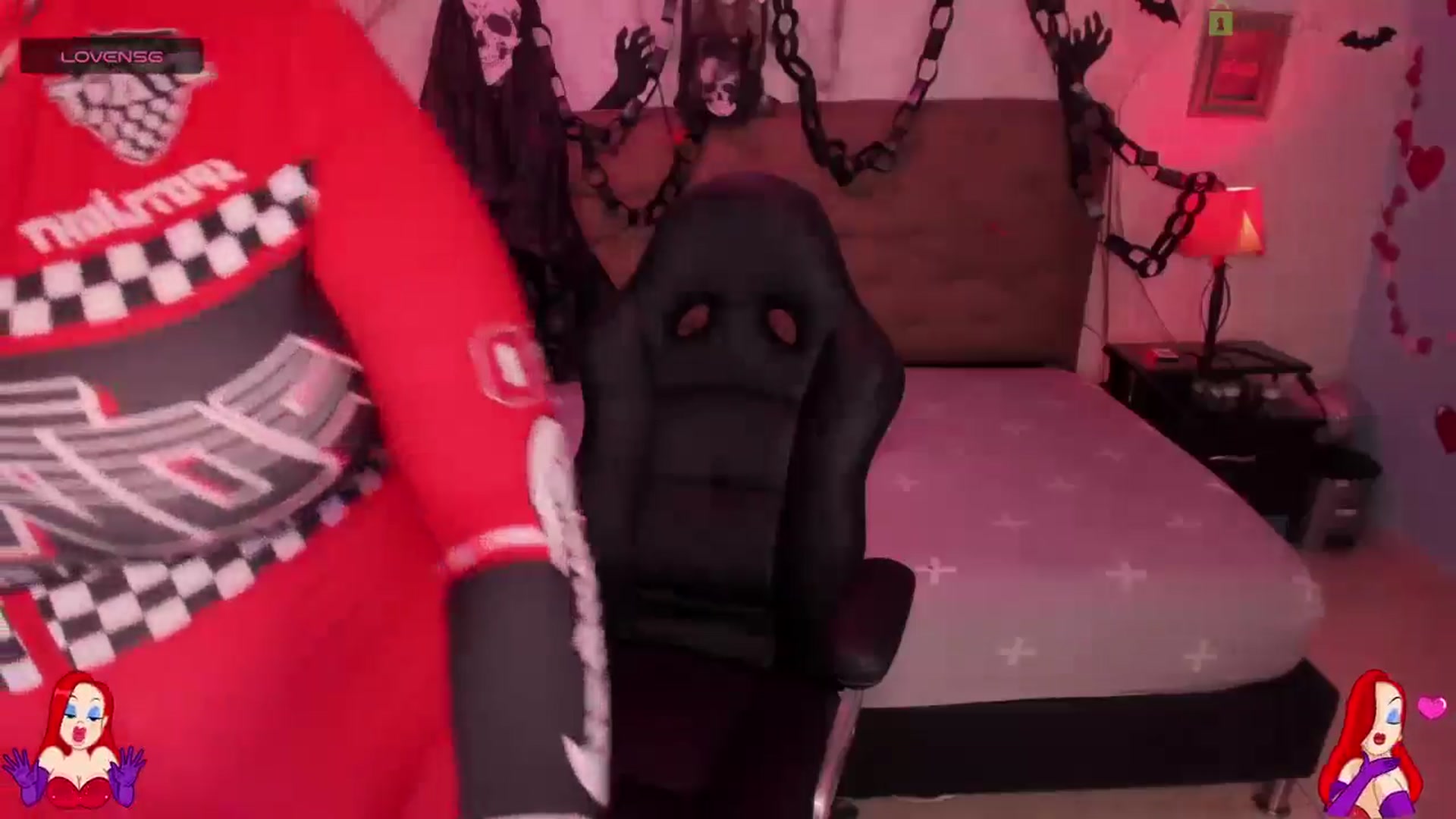 Gallery image thumbnail from saratatoo_'s myfreecams stream on, 10/25/2024, 07:47 image 2 of 20