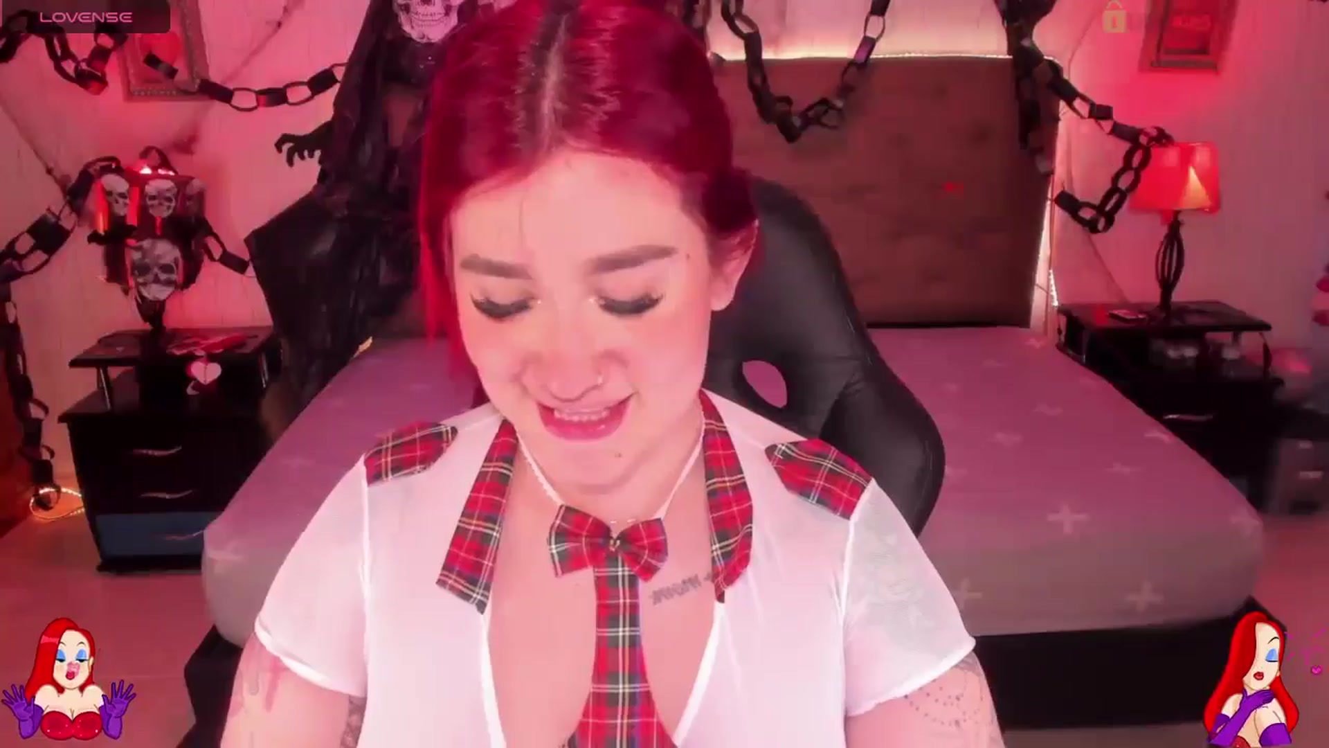Gallery image thumbnail from saratatoo_'s myfreecams stream on, 10/28/2024, 08:00 image 20 of 20