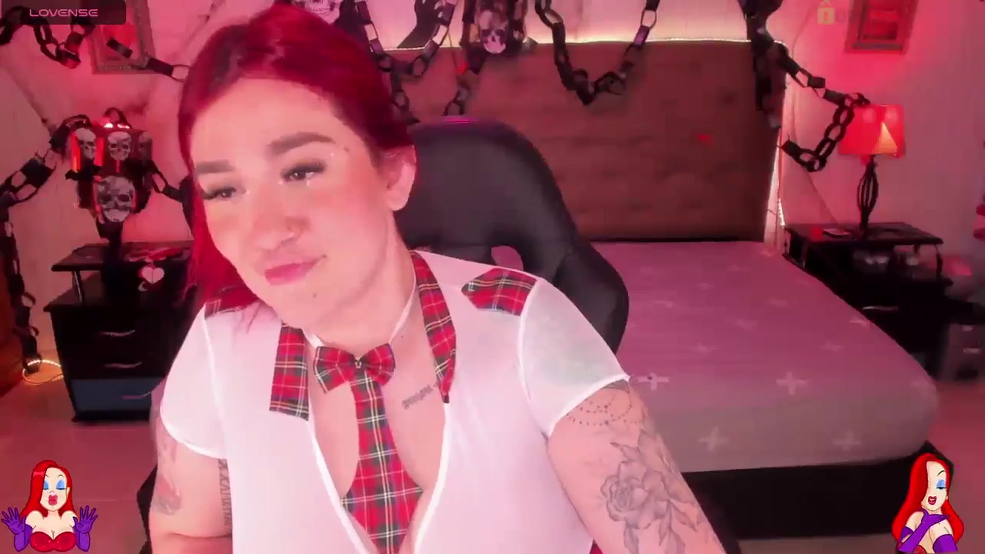 Gallery image thumbnail from saratatoo_'s myfreecams stream on, 10/28/2024, 08:00 image 13 of 20