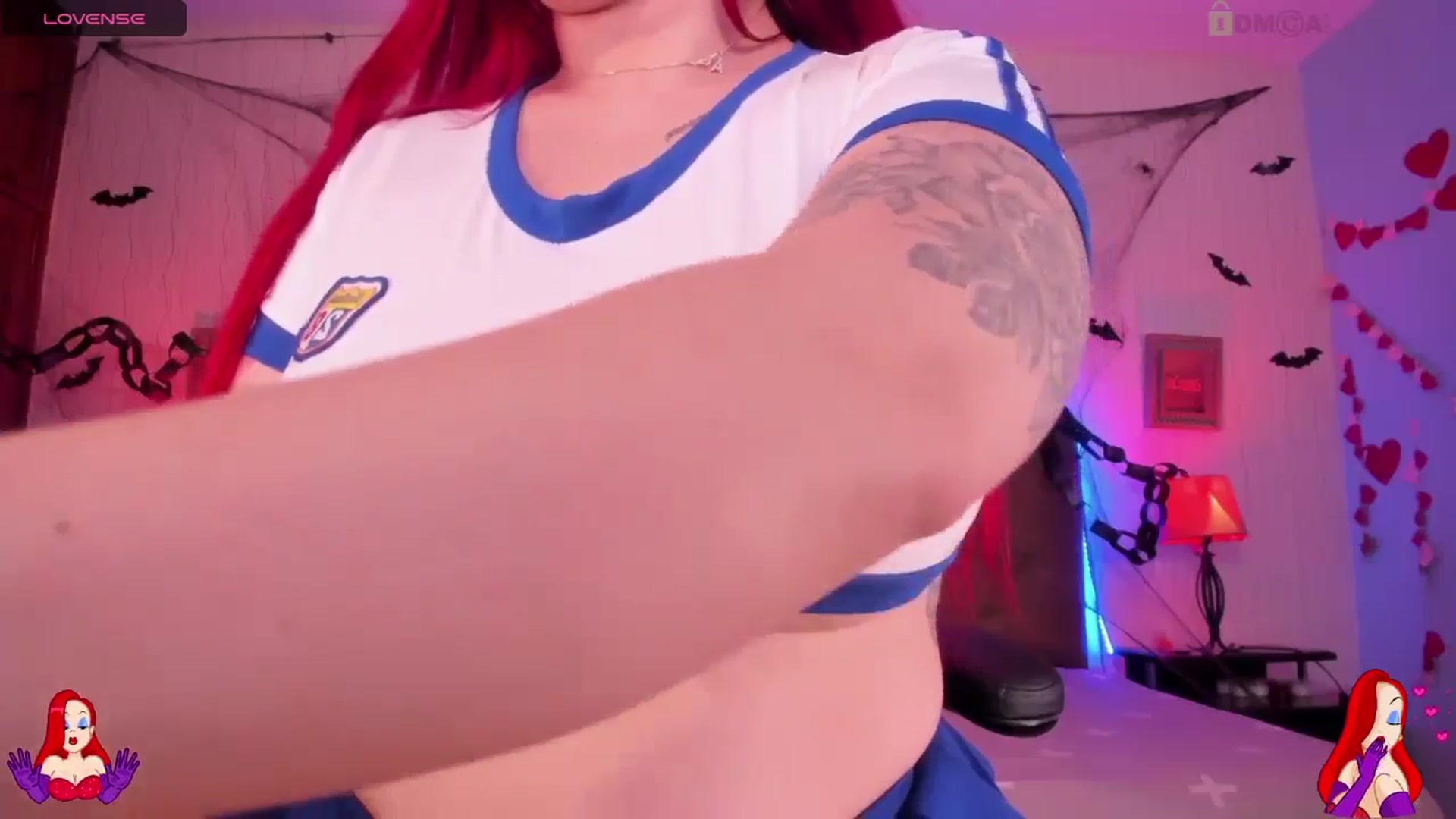 Gallery image thumbnail from saratatoo_'s myfreecams stream on, 10/30/2024, 08:02 image 17 of 20
