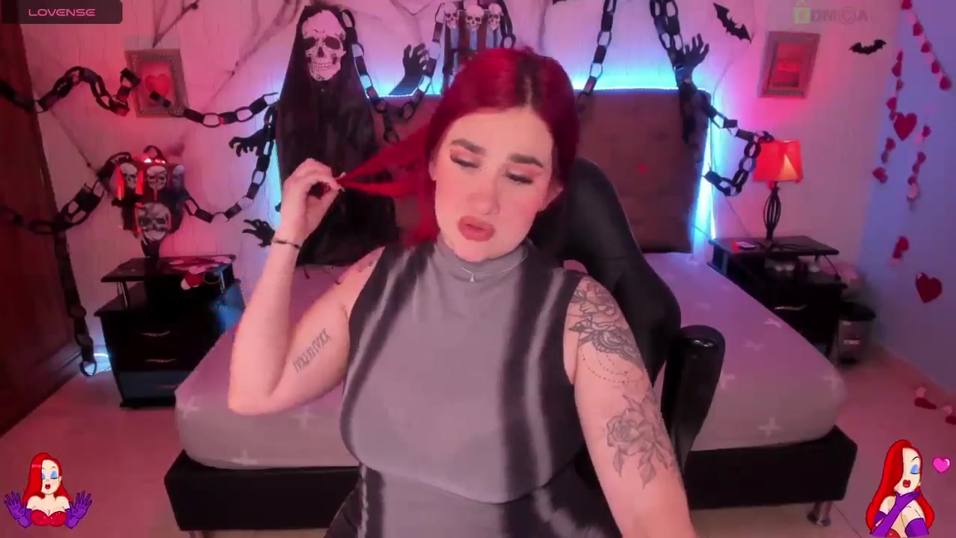 Gallery image thumbnail from saratatoo_'s myfreecams stream on, 10/31/2024, 07:22 image 15 of 20