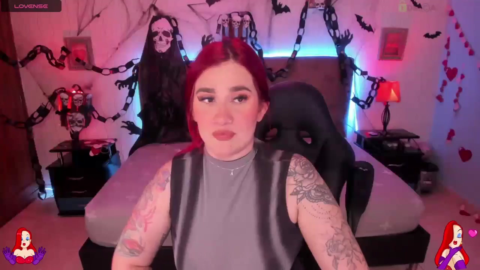Gallery image thumbnail from saratatoo_'s myfreecams stream on, 10/31/2024, 07:22 image 13 of 20