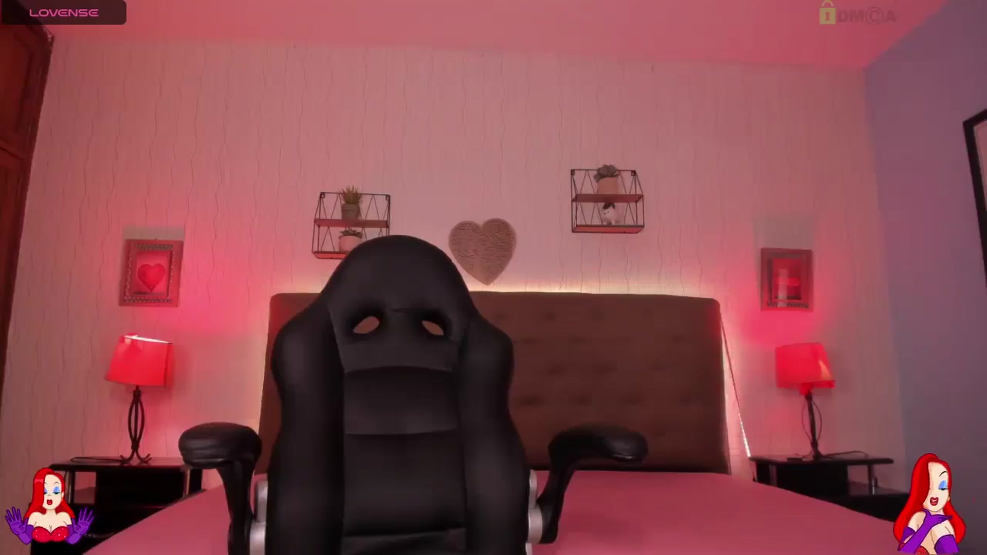 Gallery image thumbnail from saratatoo_'s myfreecams stream on, 11/16/2024, 08:56 image 7 of 20