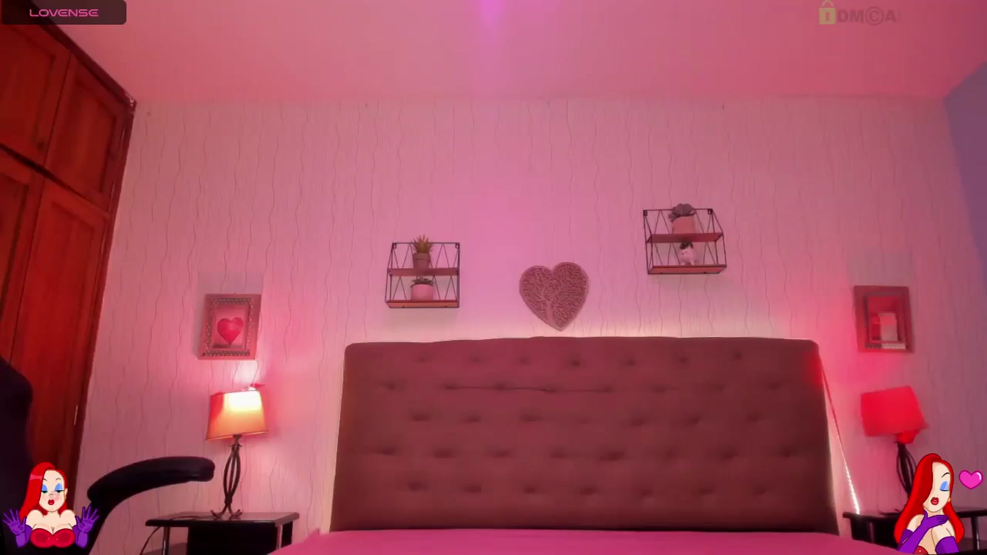 Gallery image thumbnail from saratatoo_'s myfreecams stream on, 11/21/2024, 07:22 image 19 of 20