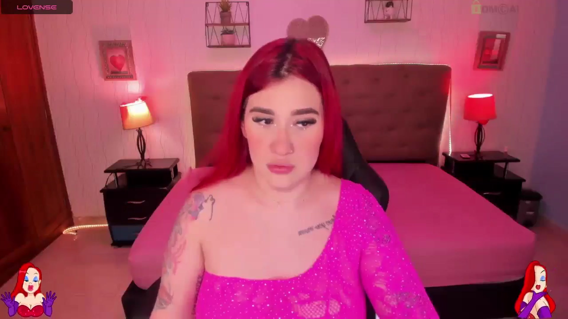 Gallery image thumbnail from saratatoo_'s myfreecams stream on, 11/21/2024, 07:22 image 2 of 20
