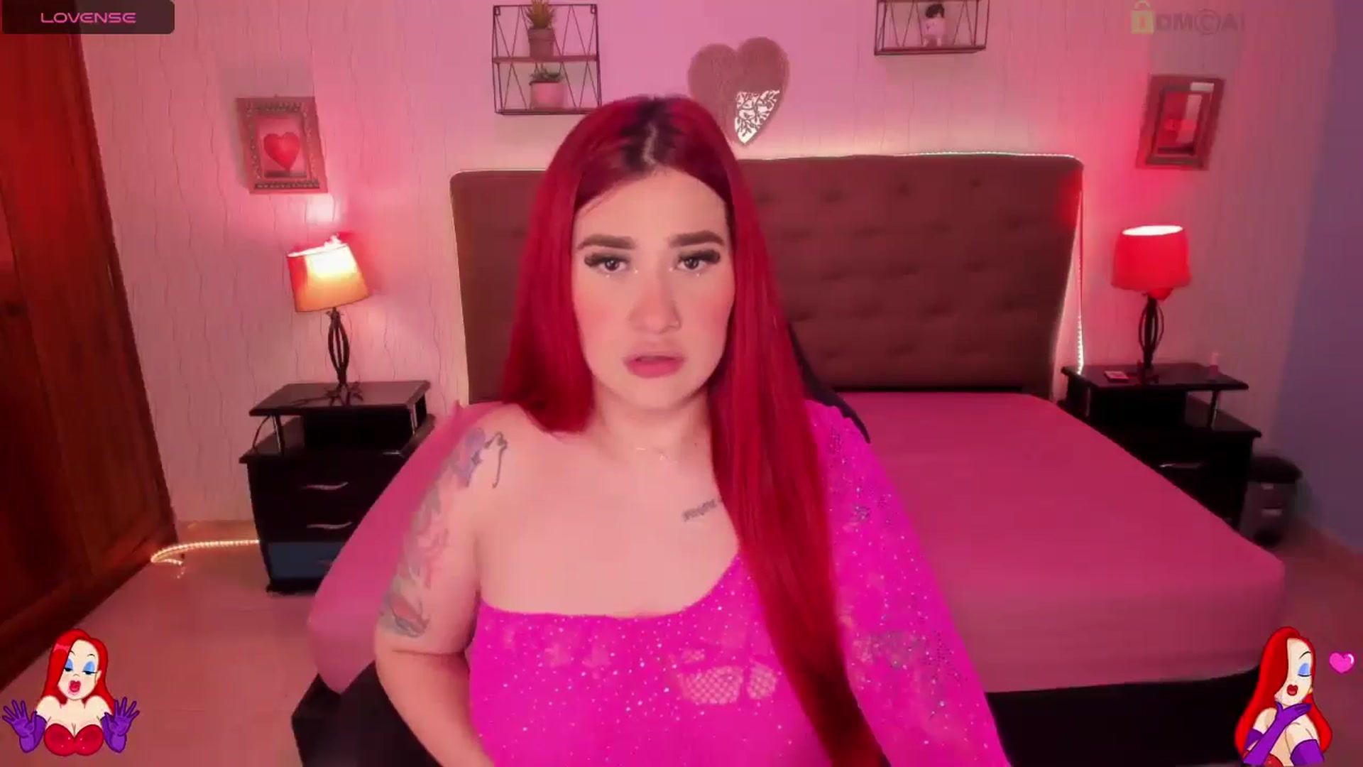 Gallery image thumbnail from saratatoo_'s myfreecams stream on, 11/21/2024, 07:22 image 8 of 20