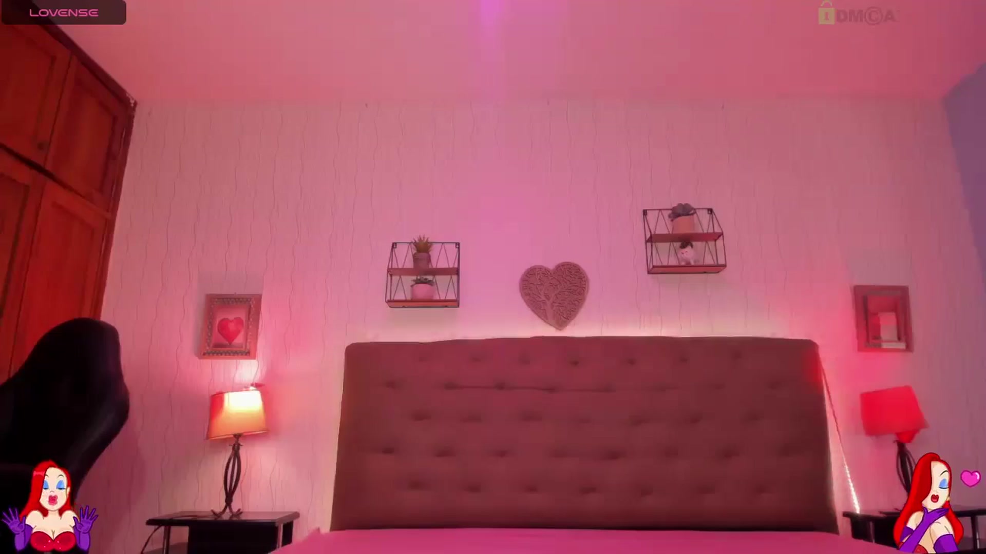 Gallery image thumbnail from saratatoo_'s myfreecams stream on, 11/21/2024, 08:03 image 6 of 20