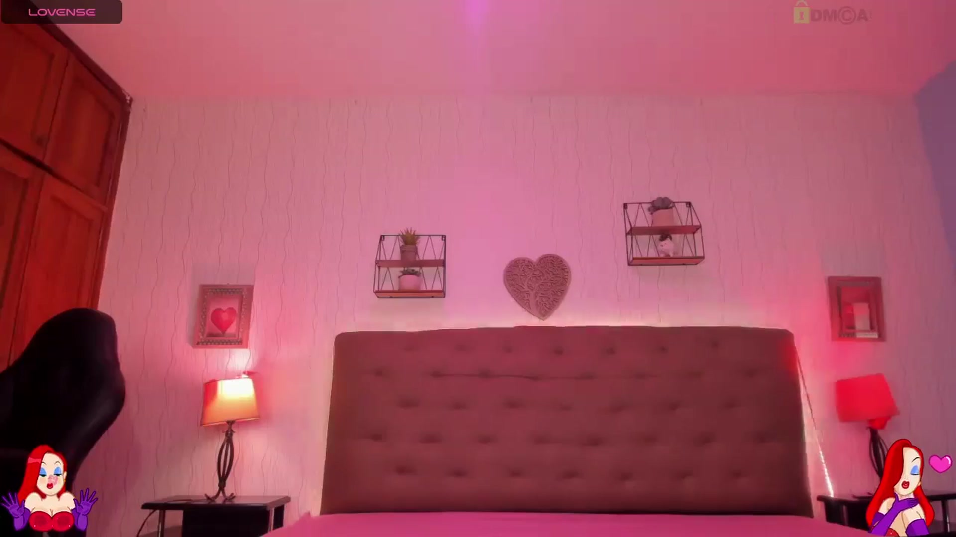 Gallery image thumbnail from saratatoo_'s myfreecams stream on, 11/21/2024, 08:03 image 7 of 20