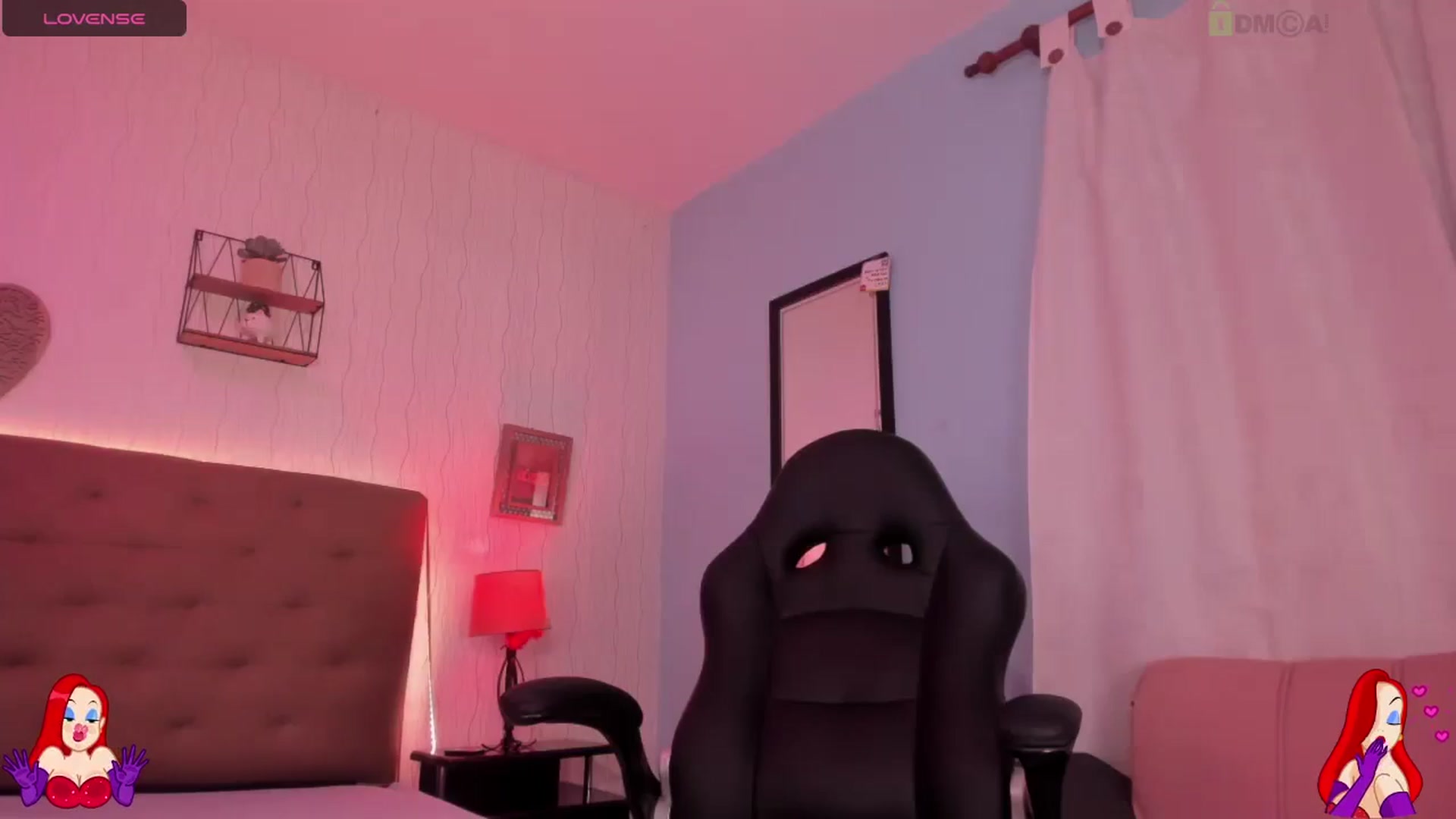 Gallery image thumbnail from saratatoo_'s myfreecams stream on, 11/22/2024, 08:23 image 20 of 20