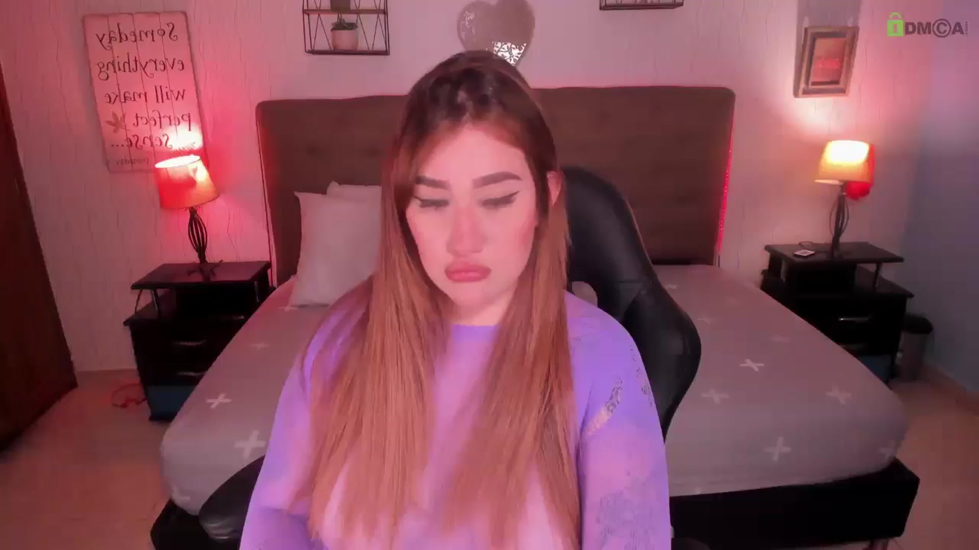 Gallery image thumbnail from saratatoo_'s myfreecams stream on, 03/29/2025, 06:30 image 1 of 20