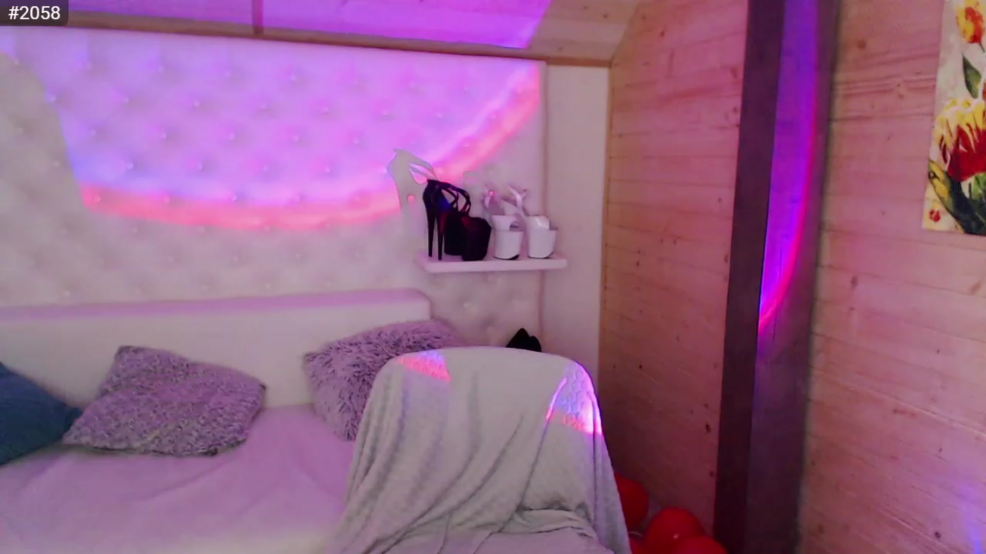 Gallery image thumbnail from sashacom's myfreecams stream on, 03/06/2023, 21:05 image 4 of 20