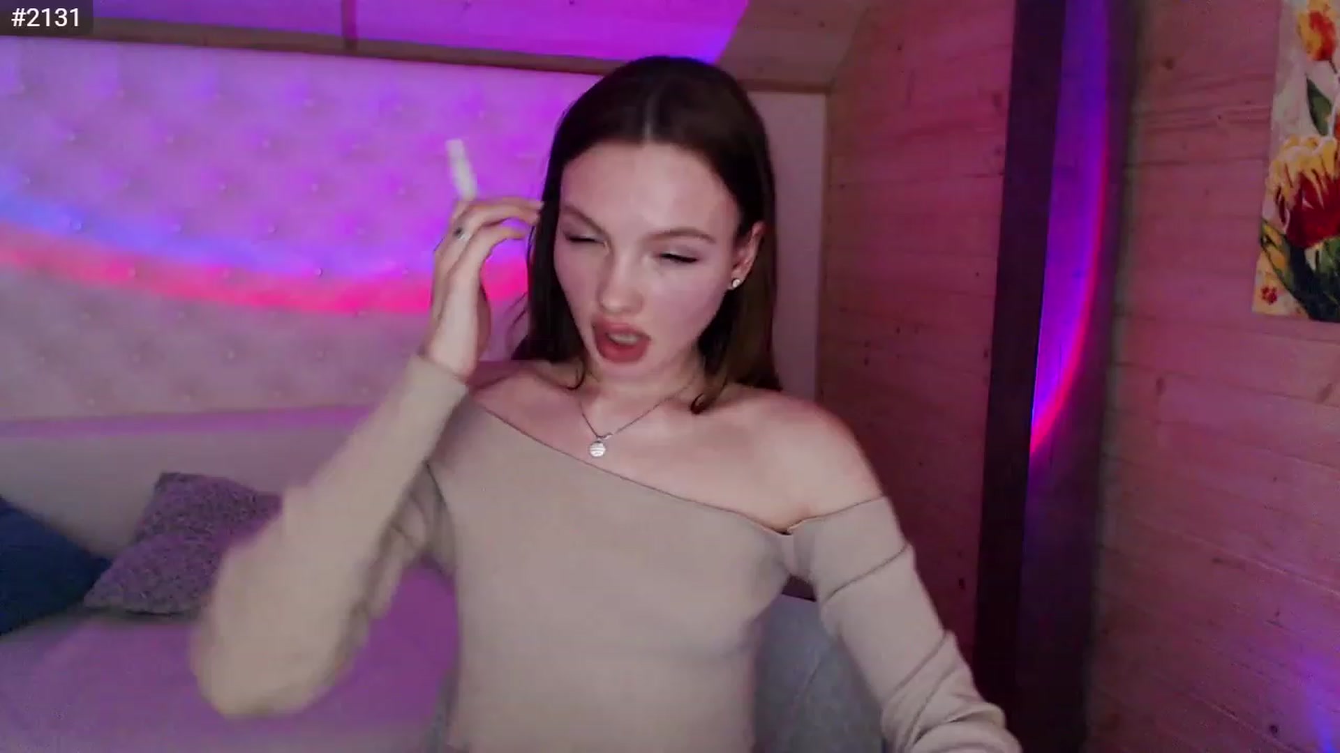 Gallery image thumbnail from sashacom's myfreecams stream on, 03/06/2023, 21:05 image 1 of 20
