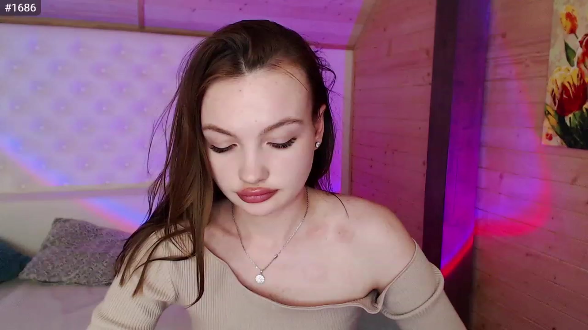 Gallery image thumbnail from sashacom's myfreecams stream on, 03/06/2023, 22:17 image 12 of 20