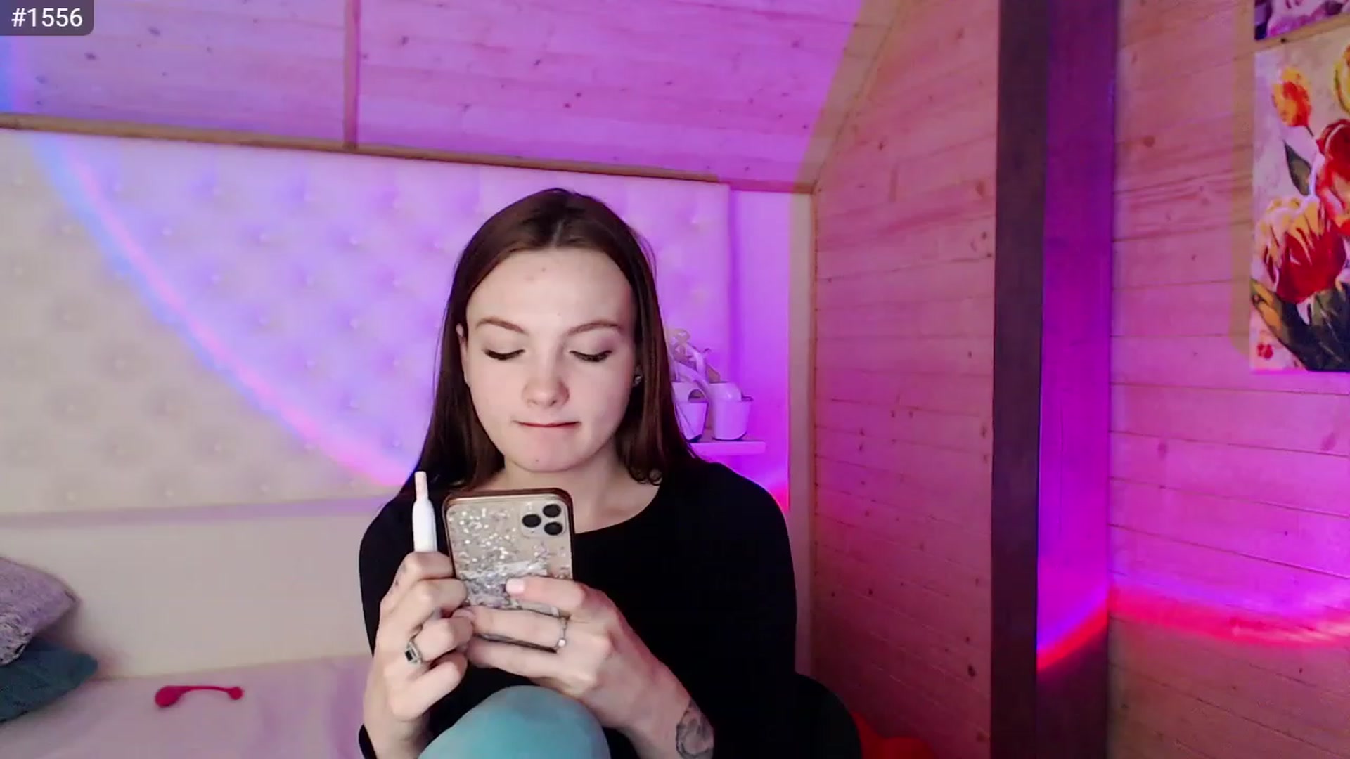 Gallery image thumbnail from sashacom's myfreecams stream on, 03/07/2023, 20:54 image 2 of 20