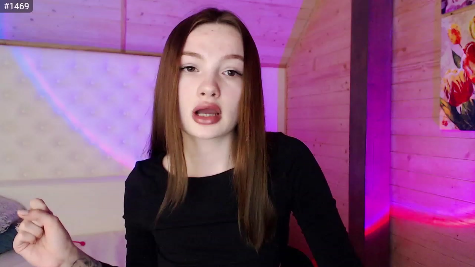 Gallery image thumbnail from sashacom's myfreecams stream on, 03/07/2023, 20:54 image 5 of 20
